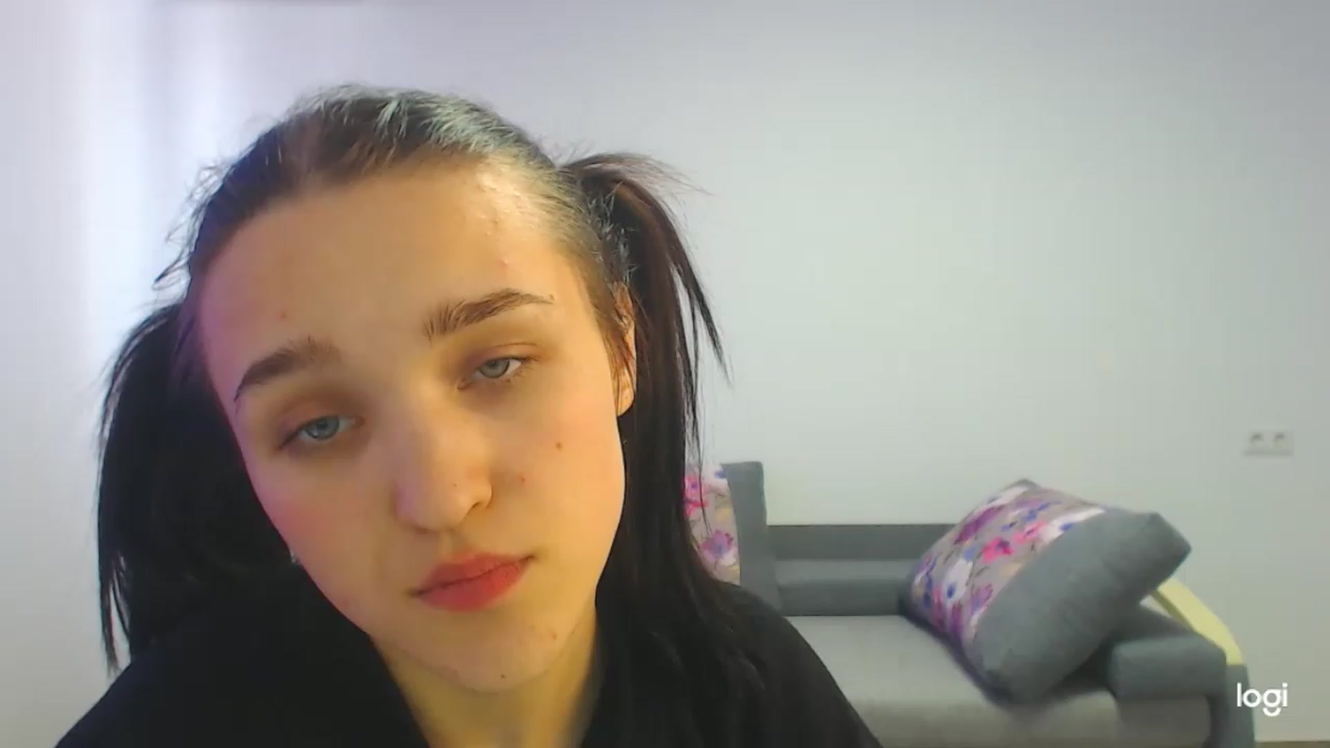 Gallery image thumbnail from Boniiii's myfreecams stream on, 04/03/2023, 09:07 image 18 of 20