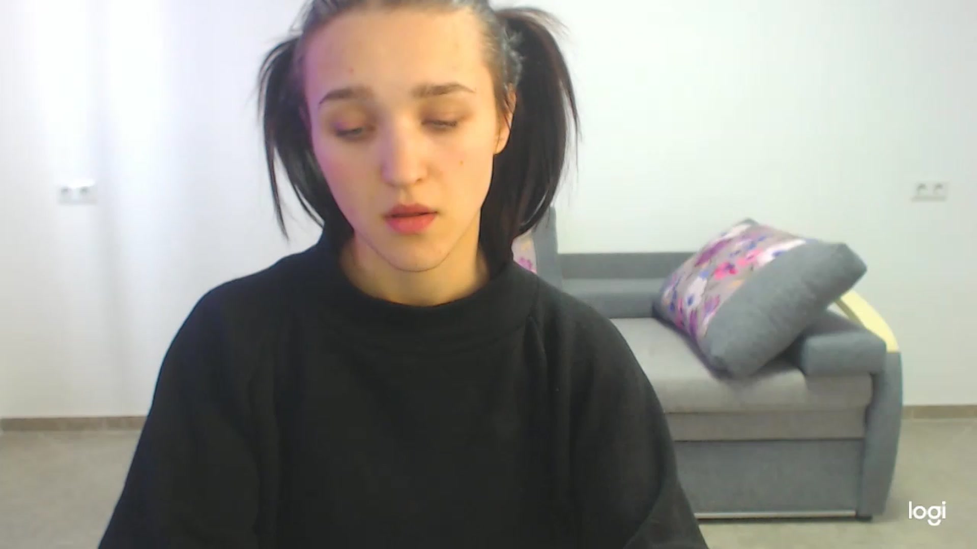 Gallery image thumbnail from Boniiii's myfreecams stream on, 04/03/2023, 09:07 image 7 of 20
