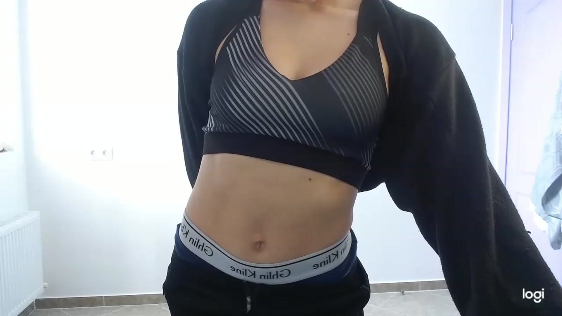 Gallery image thumbnail from Boniiii's myfreecams stream on, 04/03/2023, 13:51 image 7 of 20