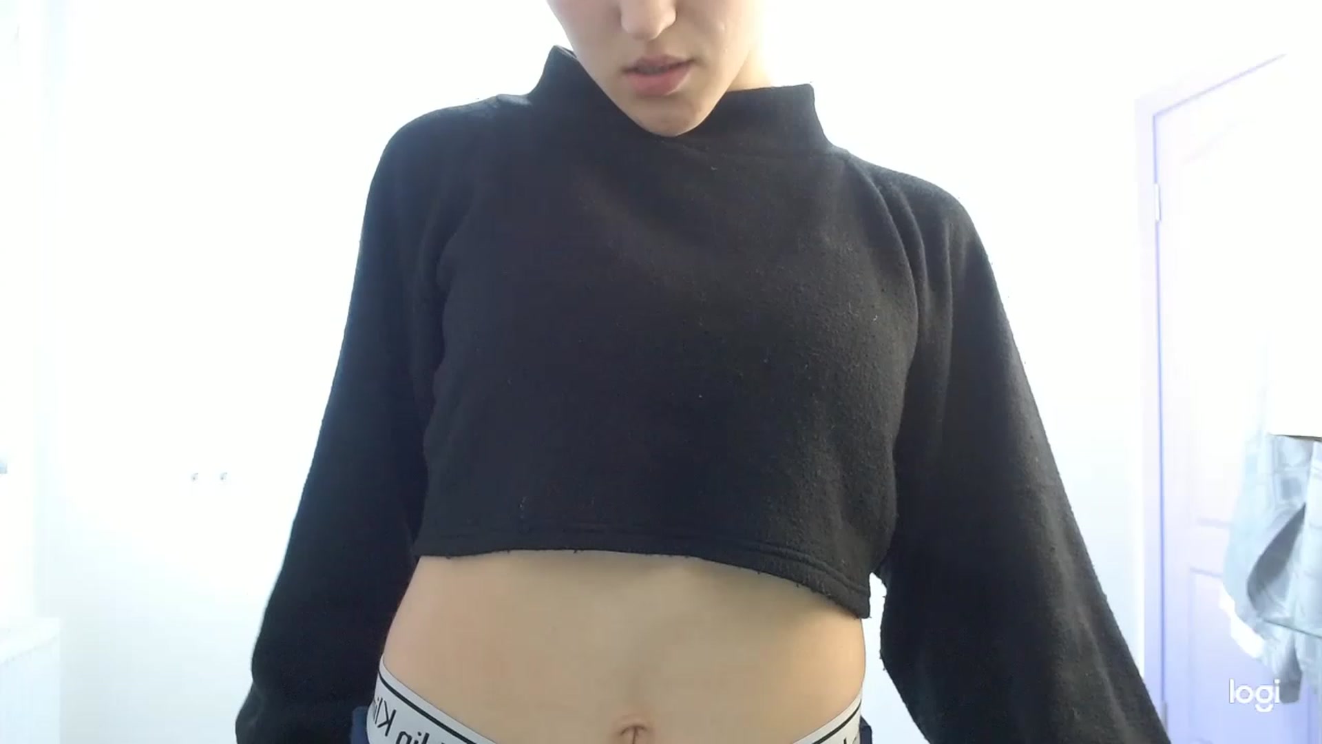 Gallery image thumbnail from Boniiii's myfreecams stream on, 04/03/2023, 13:51 image 13 of 20