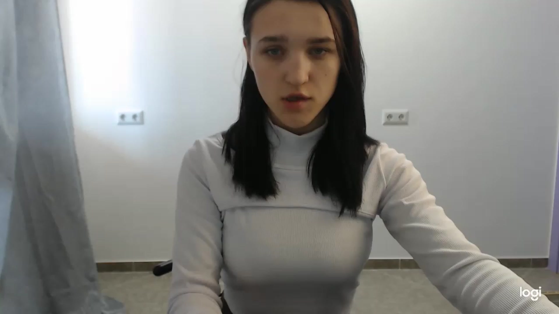 Gallery image thumbnail from Boniiii's myfreecams stream on, 04/10/2023, 08:52 image 3 of 20