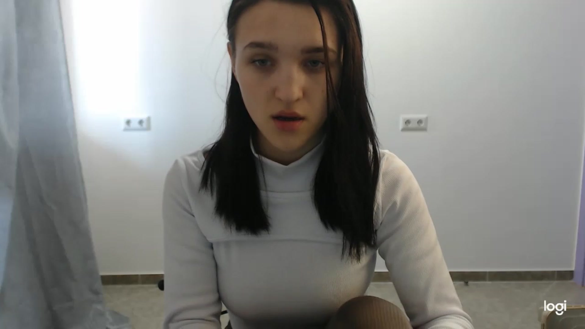Gallery image thumbnail from Boniiii's myfreecams stream on, 04/10/2023, 08:52 image 5 of 20
