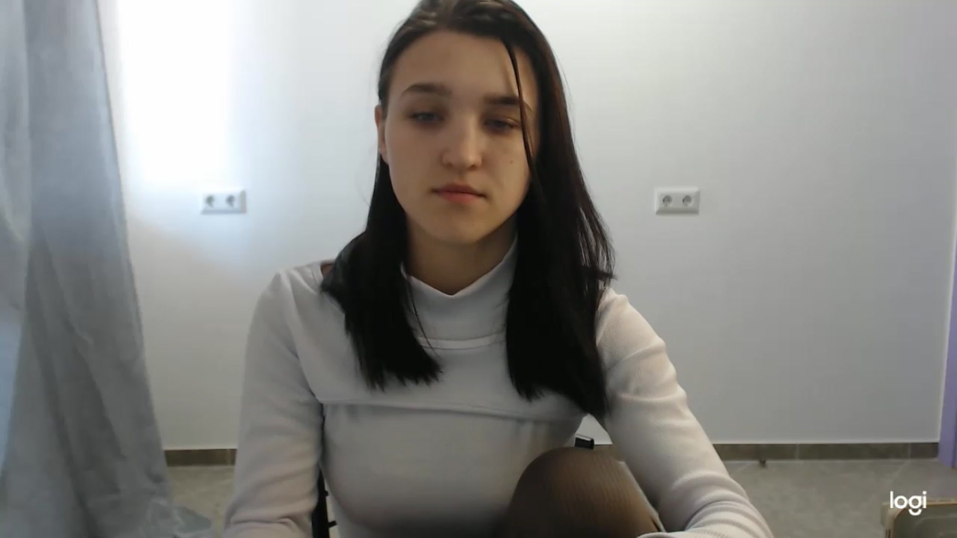 Gallery image thumbnail from Boniiii's myfreecams stream on, 04/10/2023, 08:52 image 8 of 20
