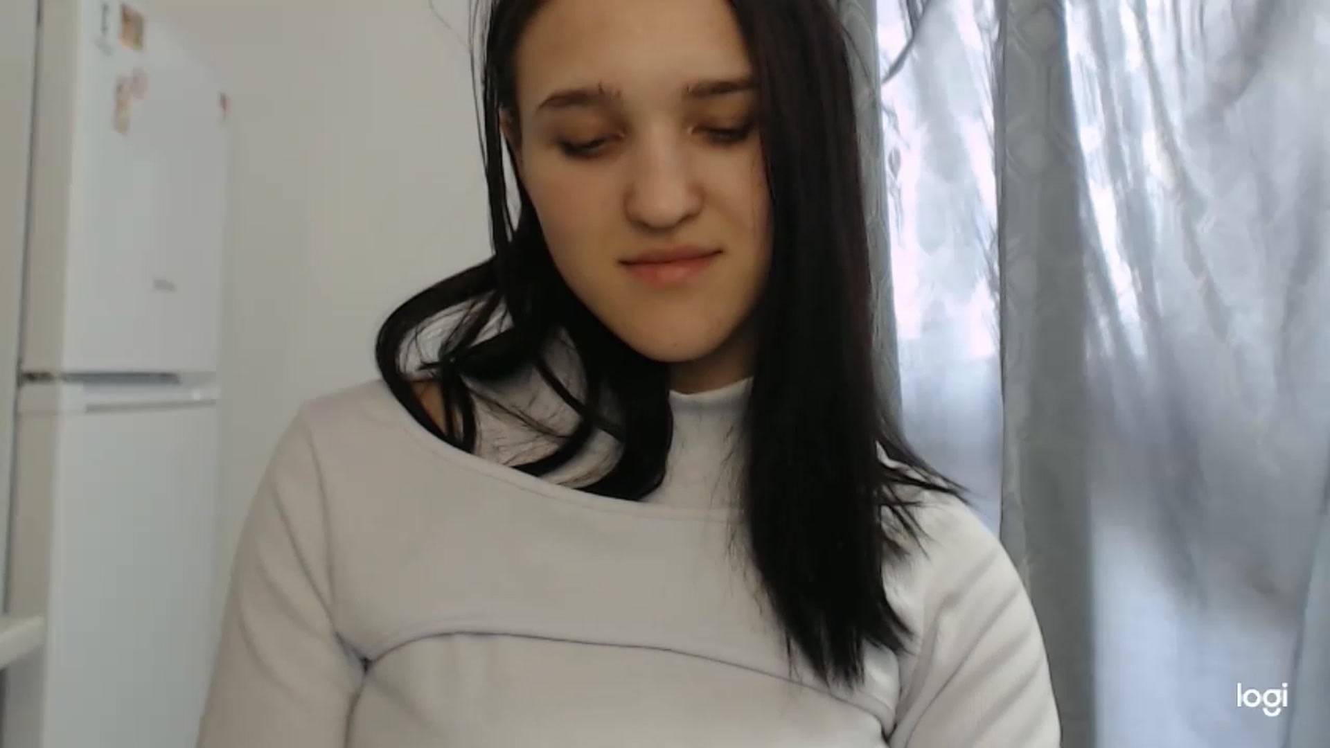 Gallery image thumbnail from Boniiii's myfreecams stream on, 04/10/2023, 10:52 image 15 of 20