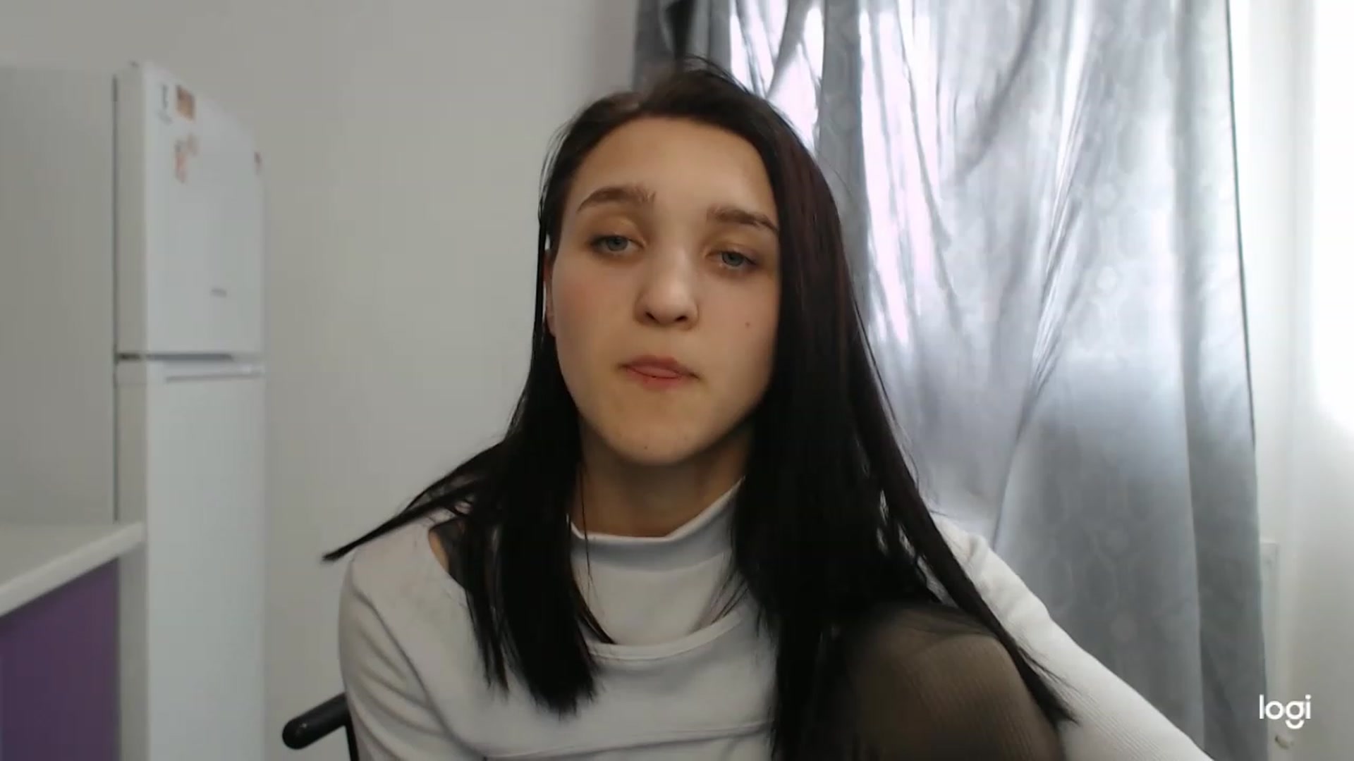 Gallery image thumbnail from Boniiii's myfreecams stream on, 04/10/2023, 14:27 image 4 of 20