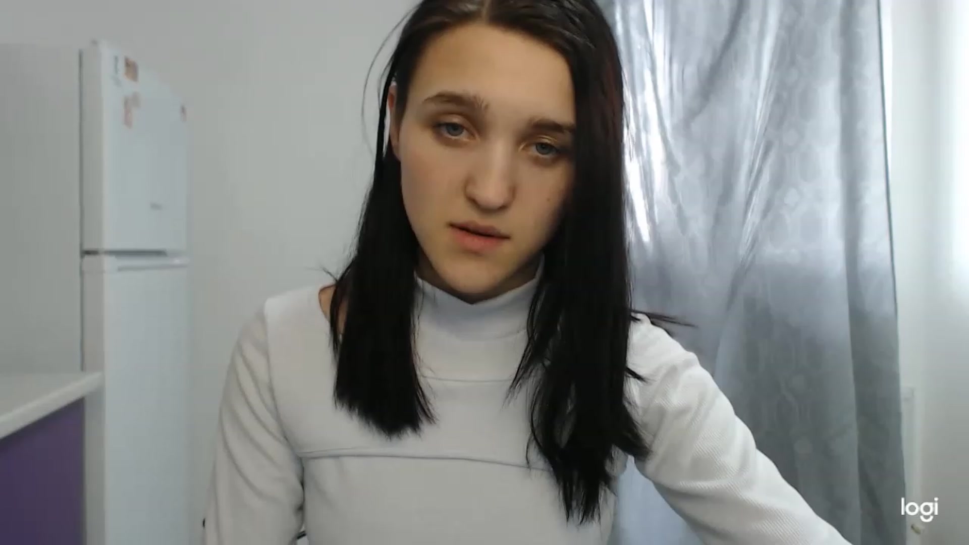 Gallery image thumbnail from Boniiii's myfreecams stream on, 04/10/2023, 14:27 image 13 of 20