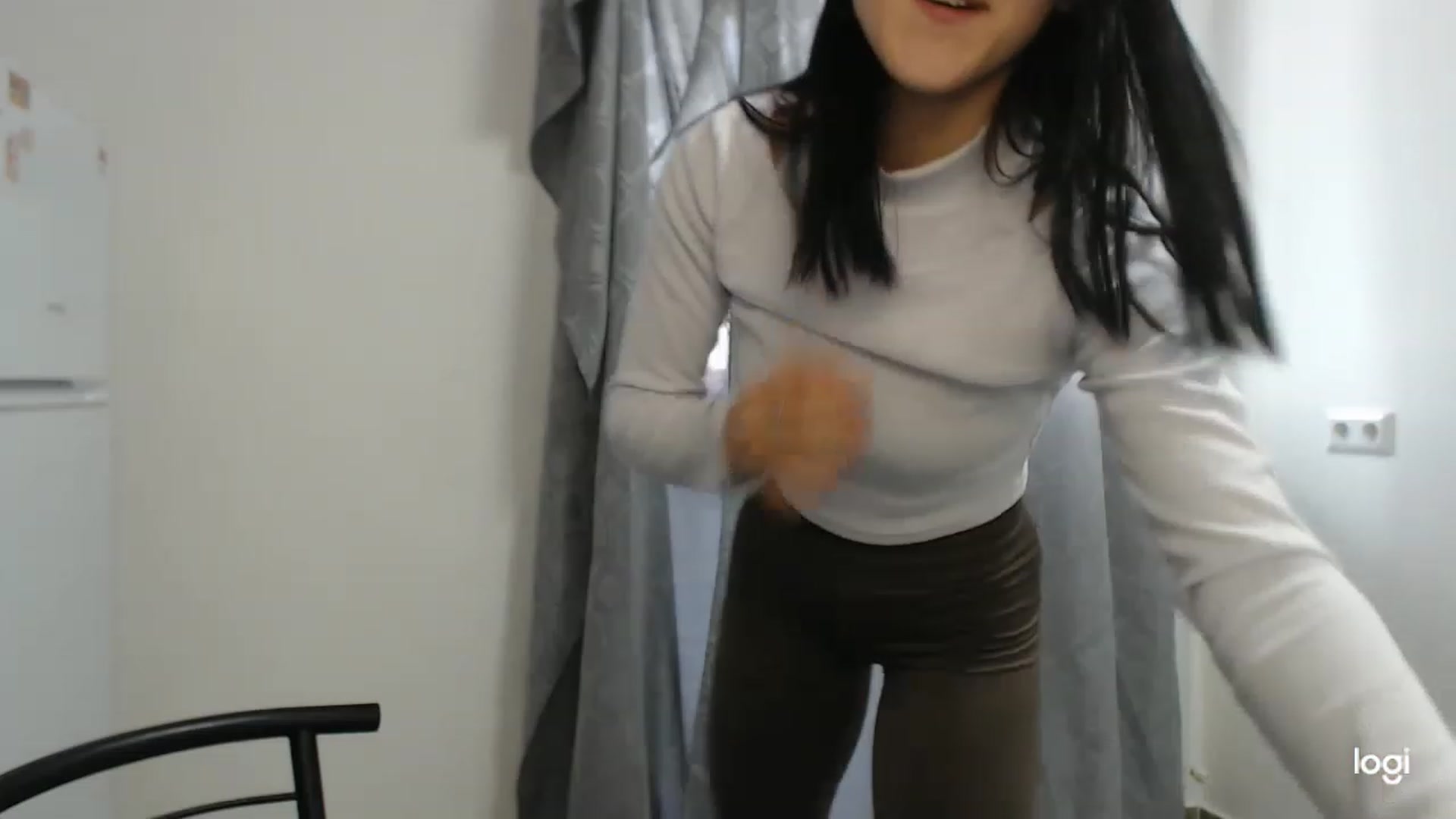 Gallery image thumbnail from Boniiii's myfreecams stream on, 04/10/2023, 14:27 image 15 of 20