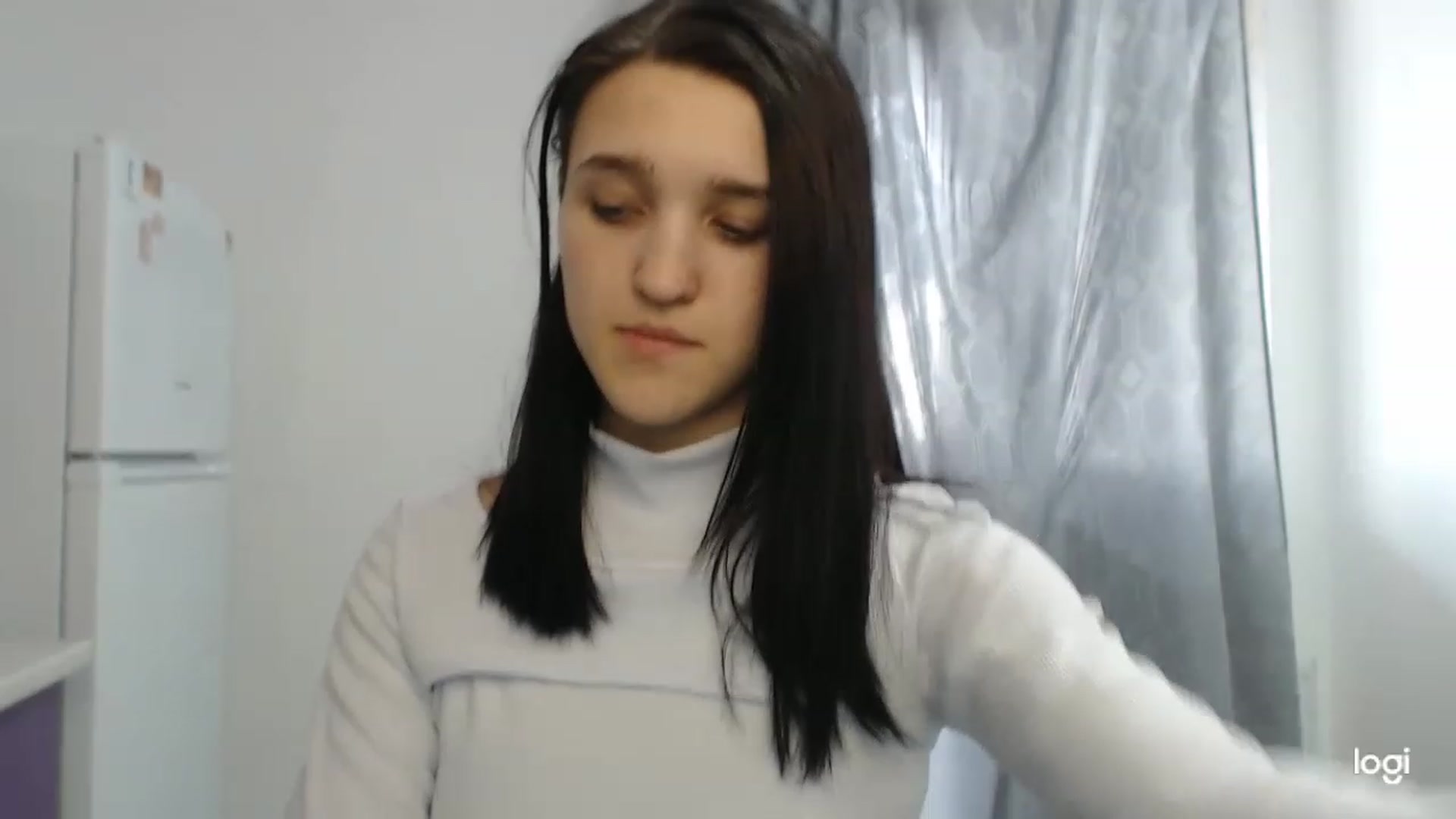 Gallery image thumbnail from Boniiii's myfreecams stream on, 04/10/2023, 14:27 image 14 of 20
