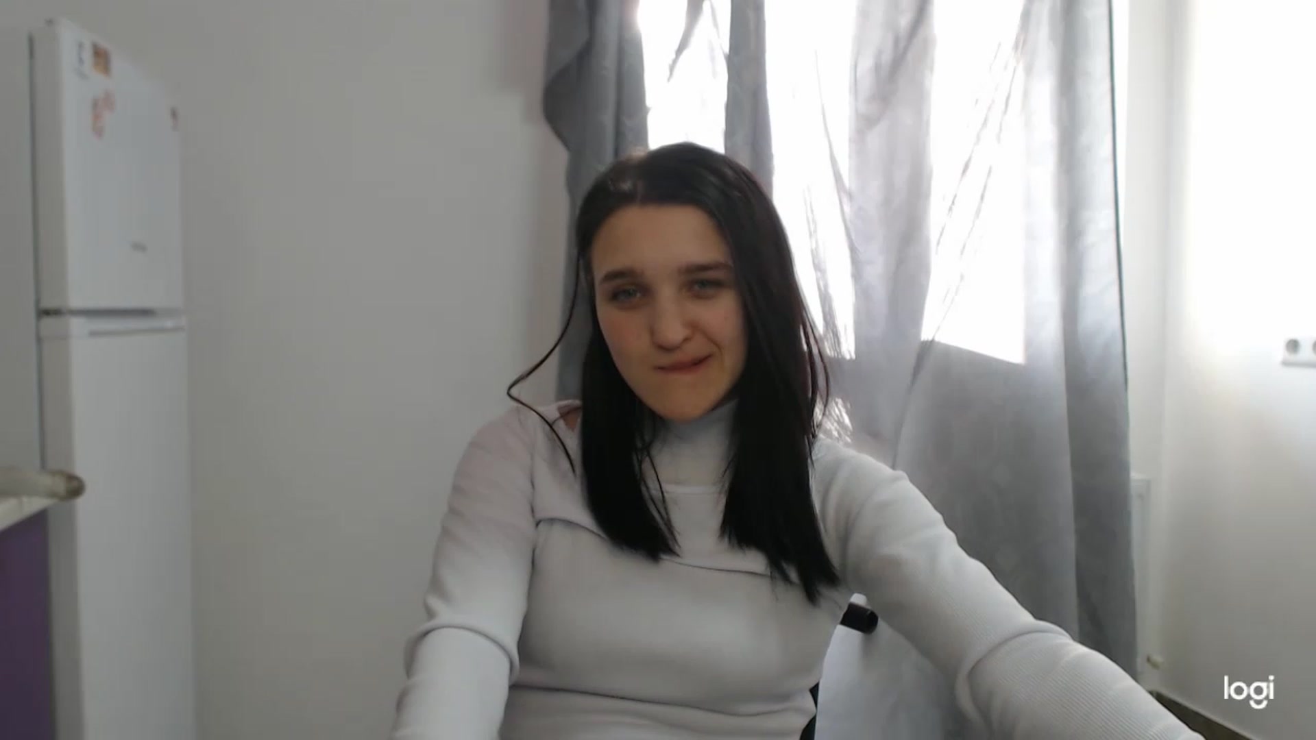 Gallery image thumbnail from Boniiii's myfreecams stream on, 04/10/2023, 15:22 image 8 of 20