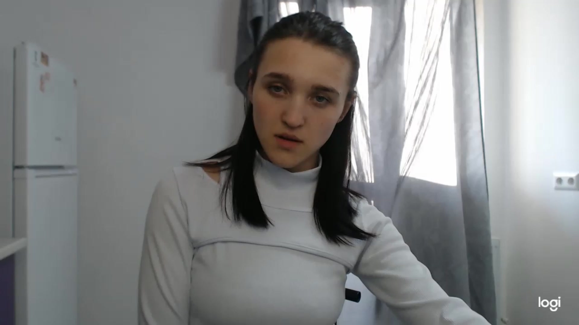 Gallery image thumbnail from Boniiii's myfreecams stream on, 04/10/2023, 15:22 image 17 of 20