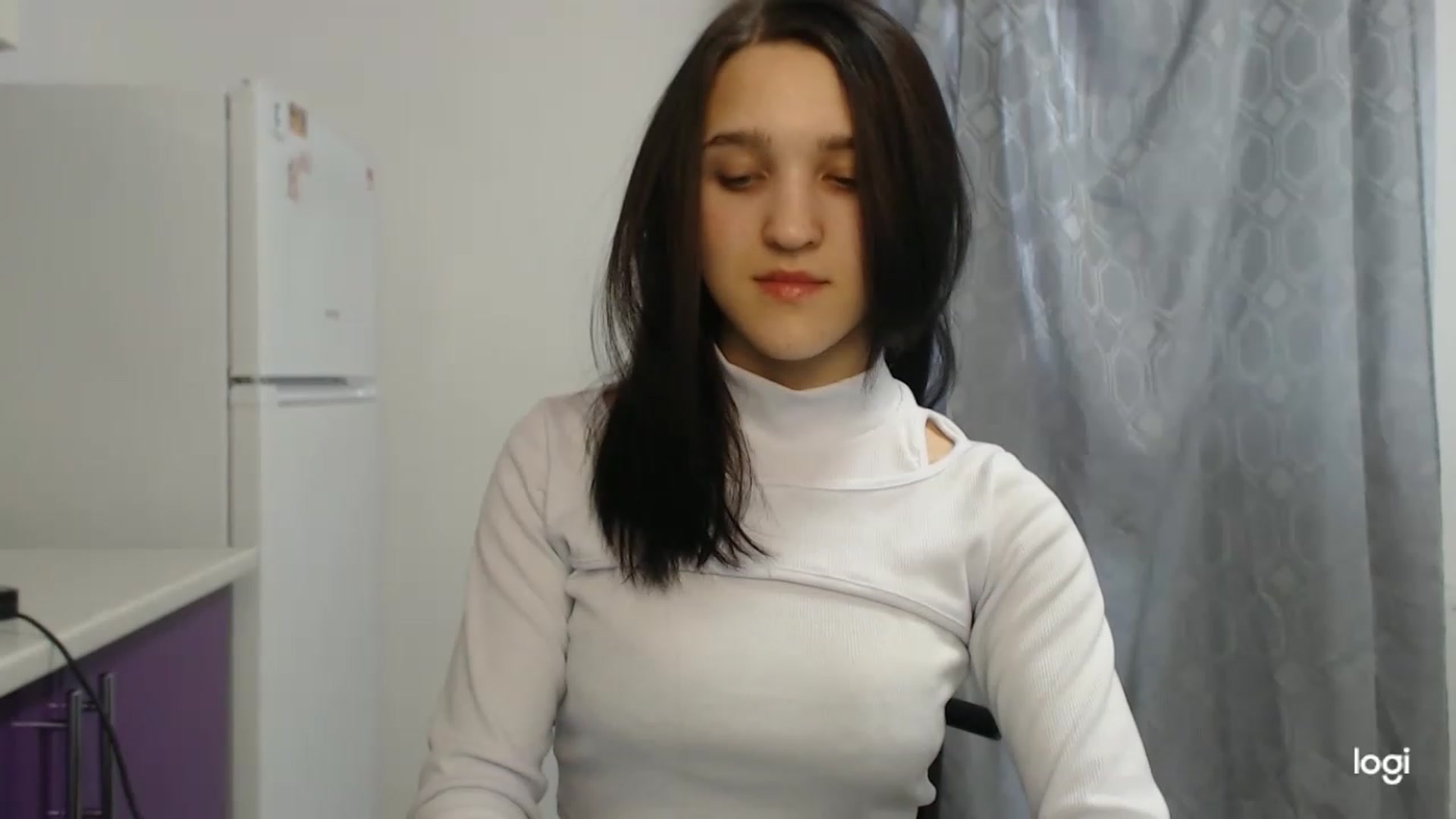Gallery image thumbnail from Boniiii's myfreecams stream on, 04/11/2023, 07:53 image 11 of 20