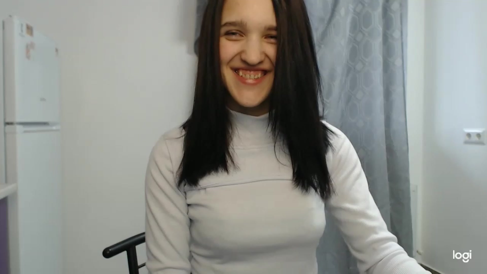 Gallery image thumbnail from Boniiii's myfreecams stream on, 04/11/2023, 09:05 image 12 of 20