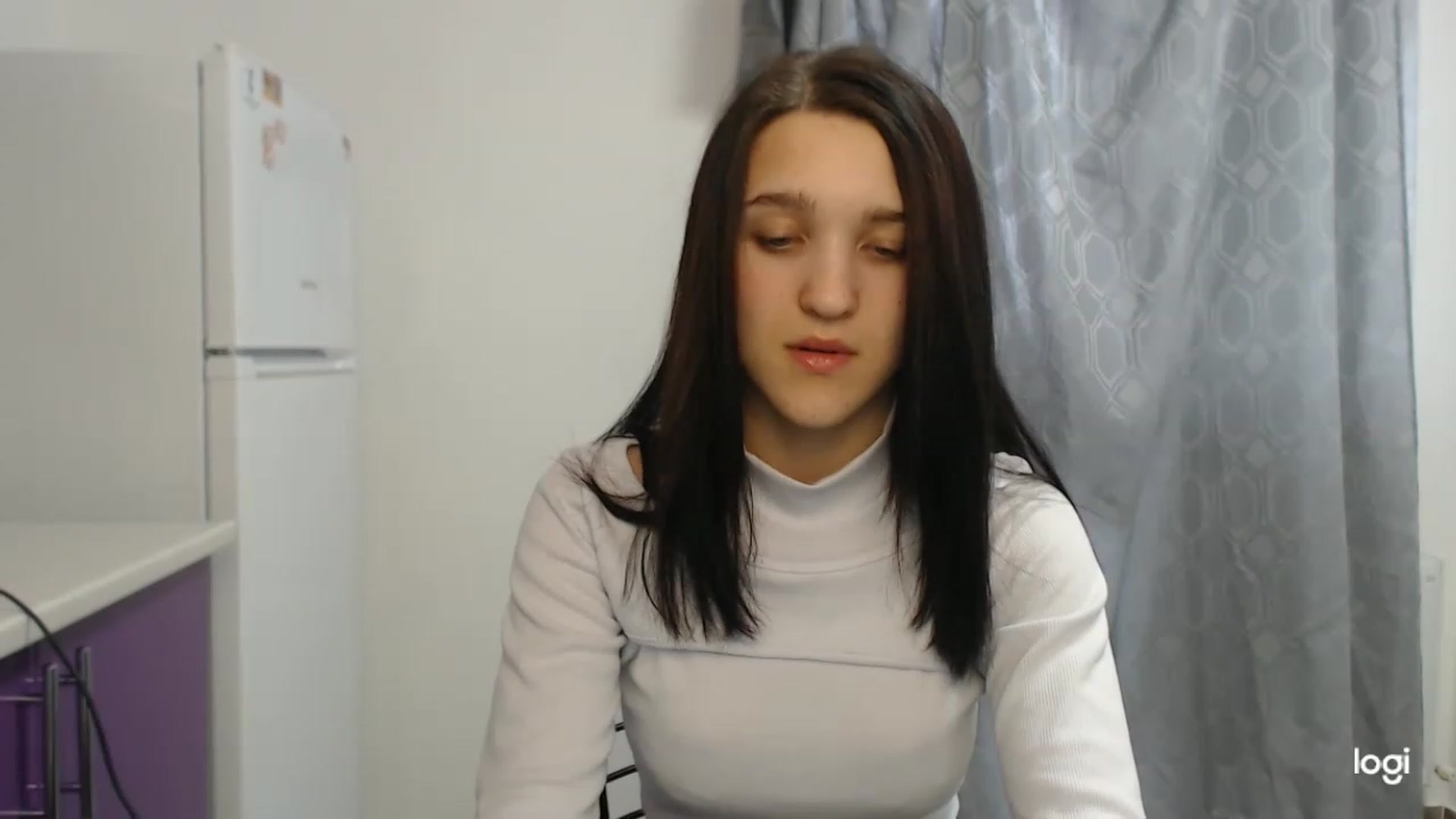 Gallery image thumbnail from Boniiii's myfreecams stream on, 04/11/2023, 09:05 image 3 of 20