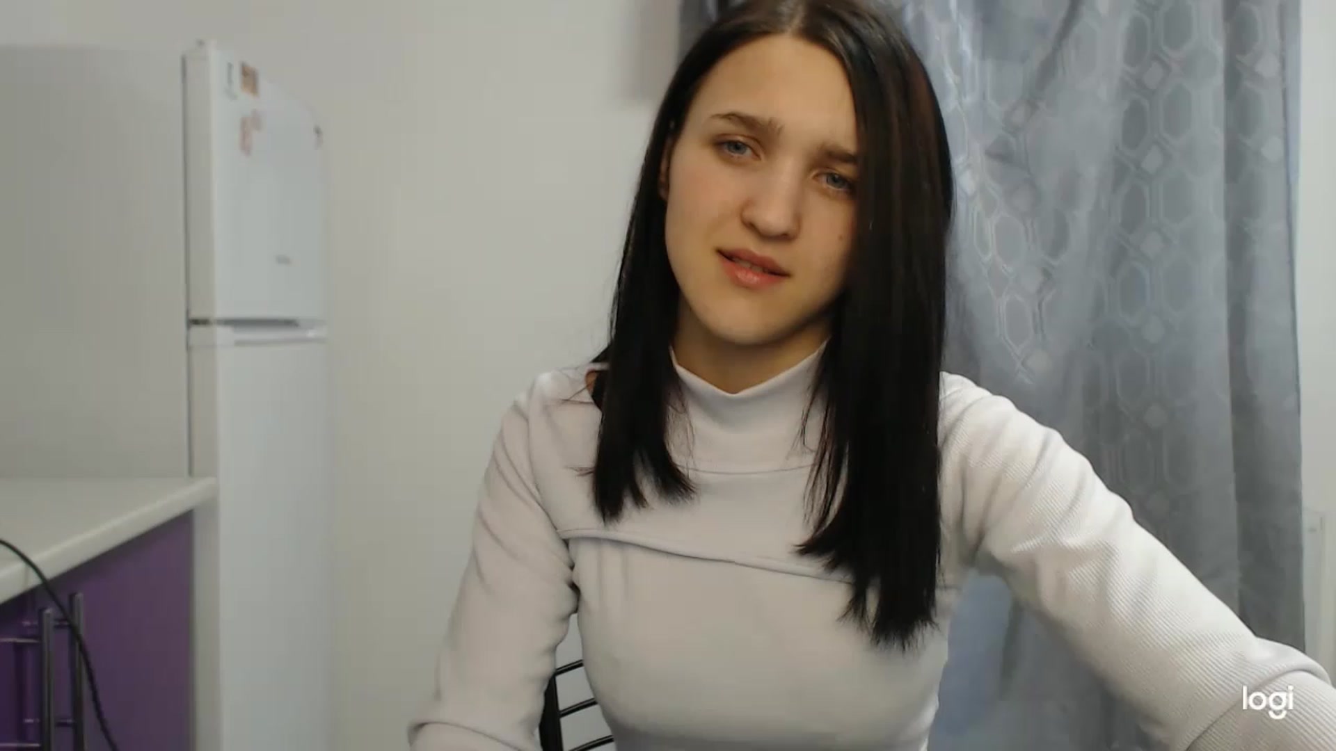 Gallery image thumbnail from Boniiii's myfreecams stream on, 04/11/2023, 09:05 image 9 of 20