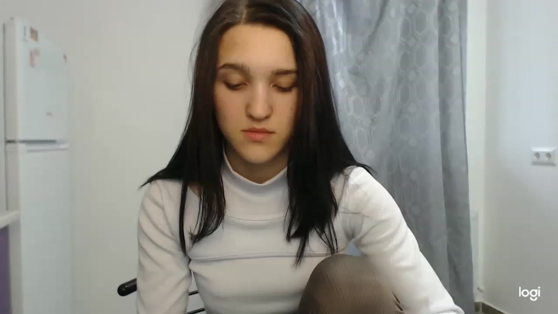 Gallery image thumbnail from Boniiii's myfreecams stream on, 04/11/2023, 09:05 image 13 of 20