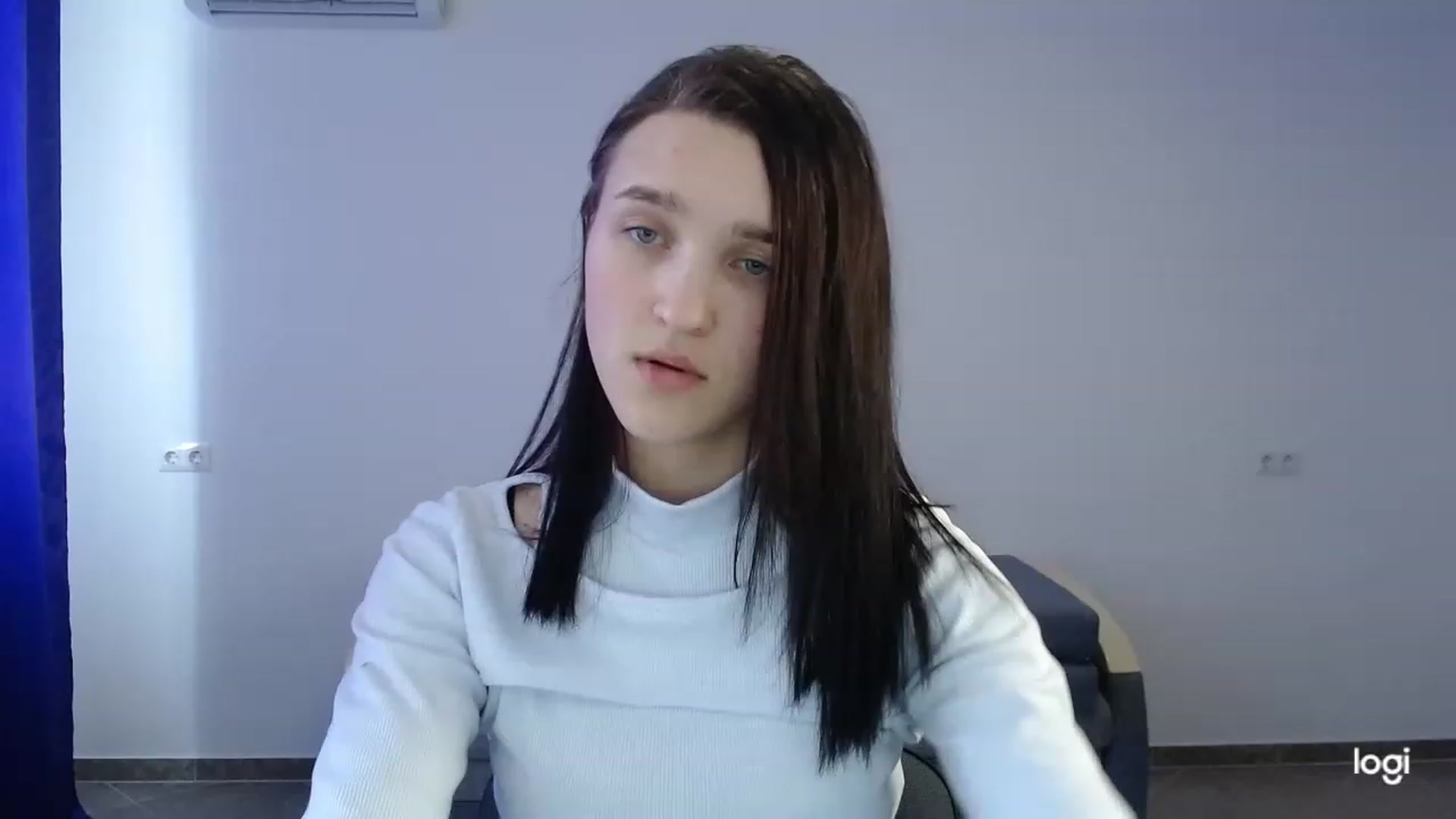 Gallery image thumbnail from Boniiii's myfreecams stream on, 04/13/2023, 14:12 image 6 of 20
