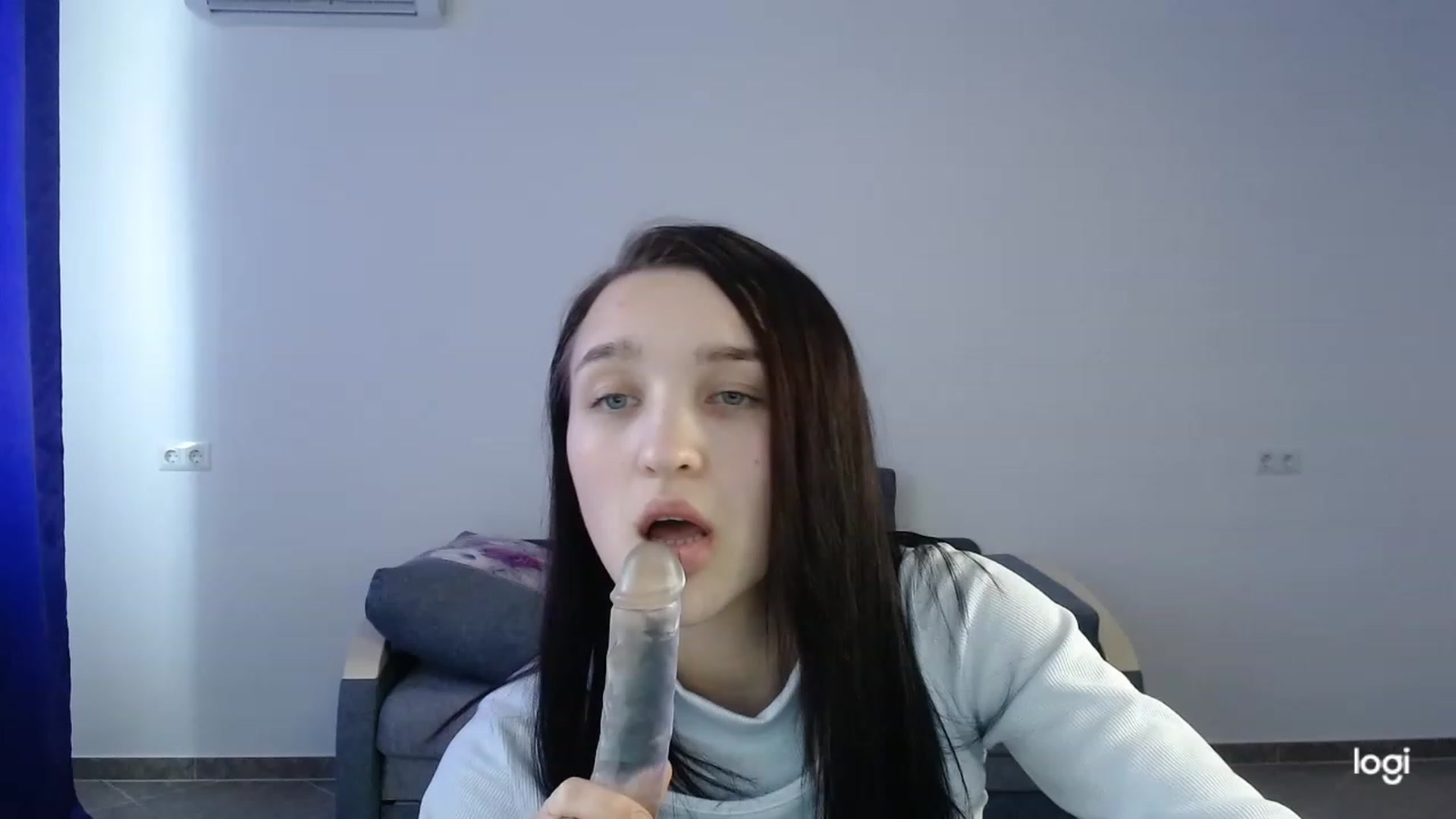 Gallery image thumbnail from Boniiii's myfreecams stream on, 04/13/2023, 14:12 image 10 of 20
