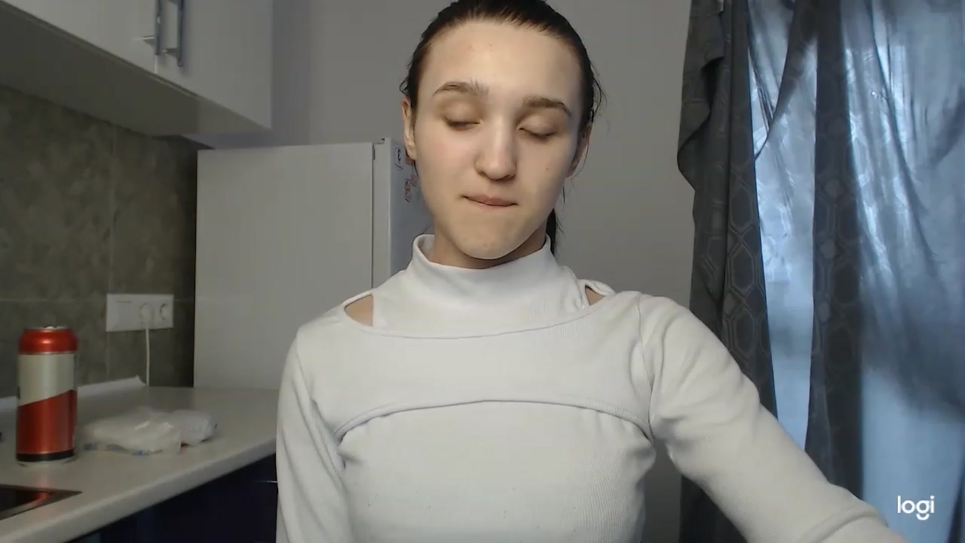 Gallery image thumbnail from Boniiii's myfreecams stream on, 04/19/2023, 09:00 image 18 of 20