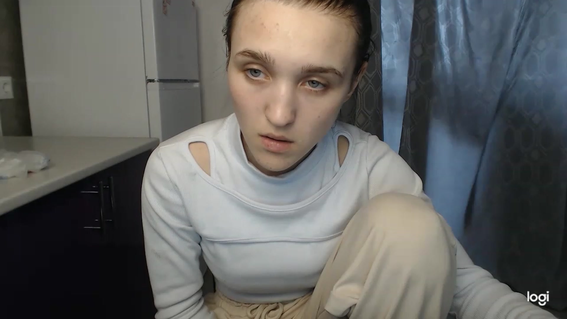 Gallery image thumbnail from Boniiii's myfreecams stream on, 04/19/2023, 09:00 image 13 of 20