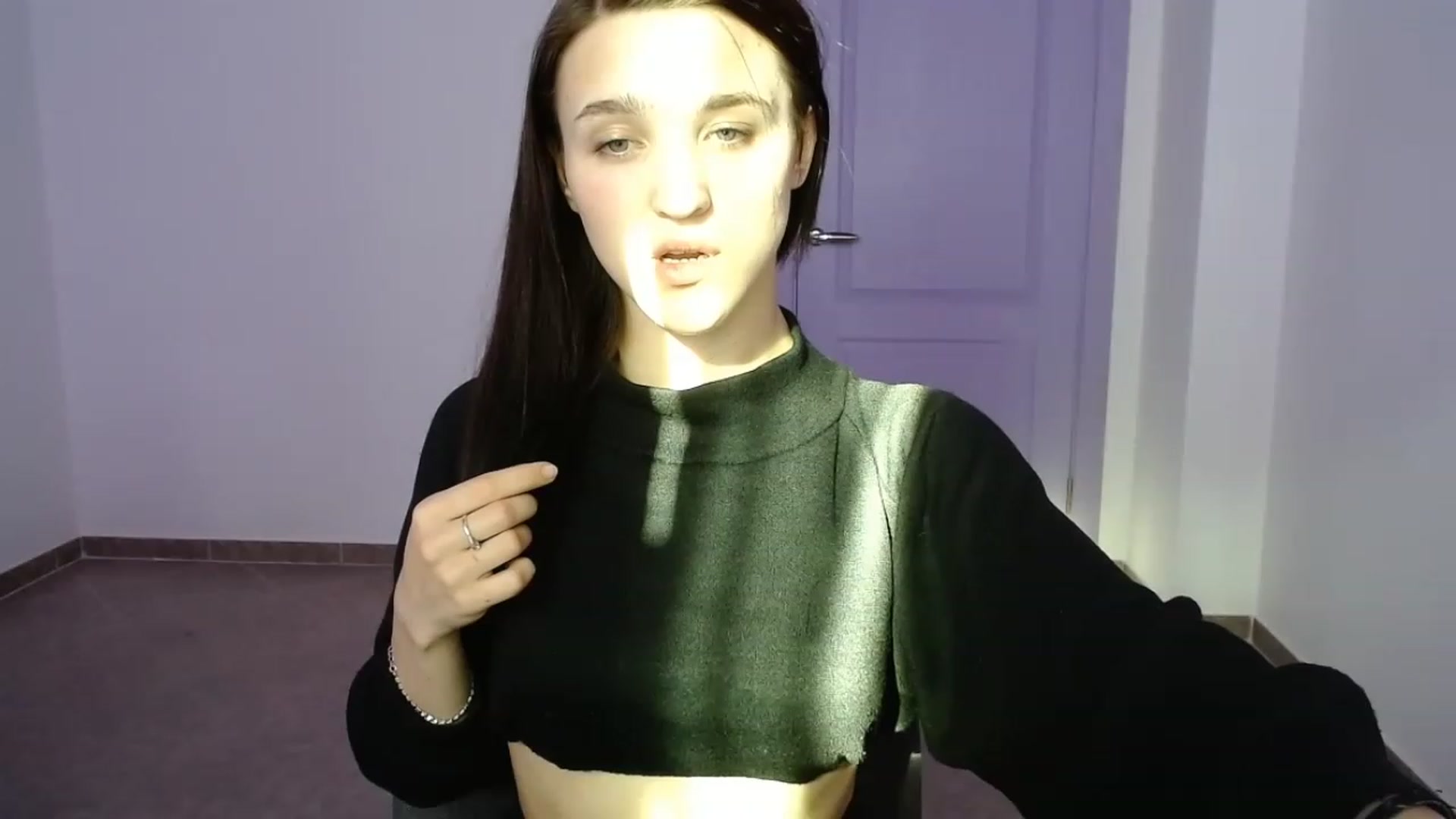 Gallery image thumbnail from Boniiii's myfreecams stream on, 04/24/2023, 14:37 image 17 of 20