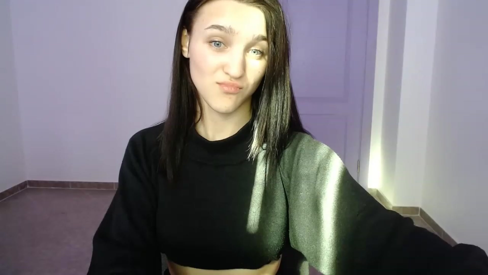 Gallery image thumbnail from Boniiii's myfreecams stream on, 04/24/2023, 14:37 image 9 of 20