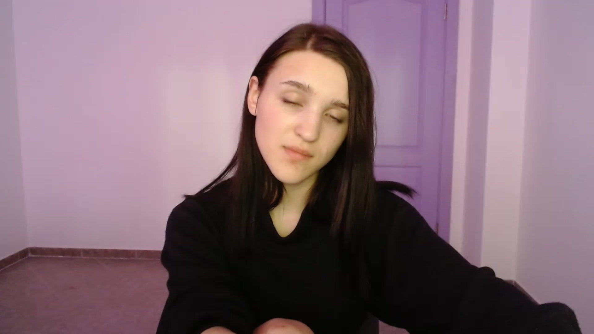 Gallery image thumbnail from Boniiii's myfreecams stream on, 04/24/2023, 15:54 image 15 of 20