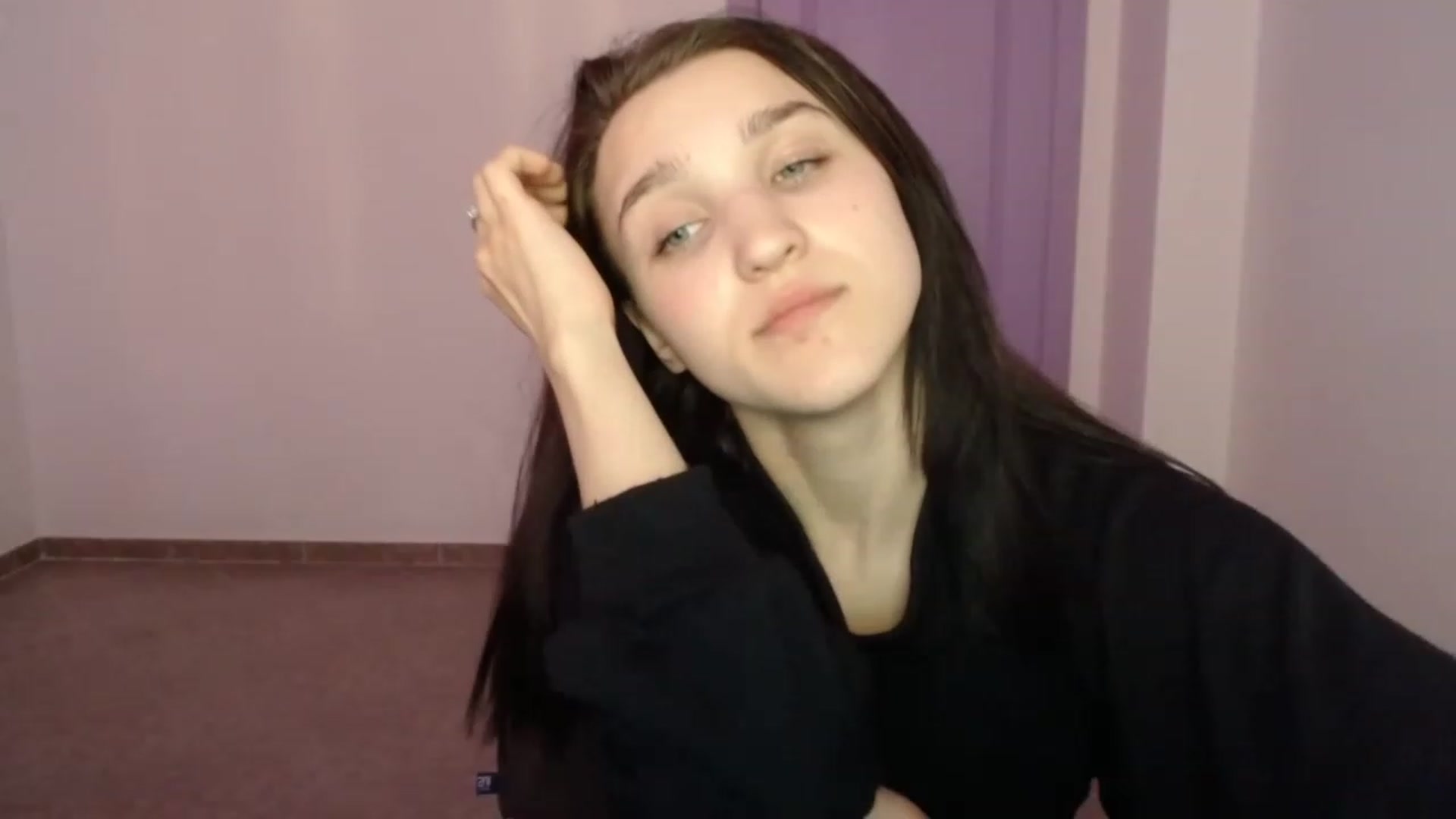 Gallery image thumbnail from Boniiii's myfreecams stream on, 04/24/2023, 16:34 image 16 of 20
