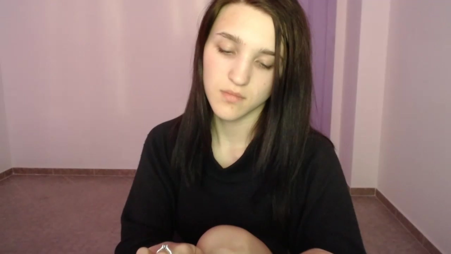 Gallery image thumbnail from Boniiii's myfreecams stream on, 04/24/2023, 16:34 image 7 of 20
