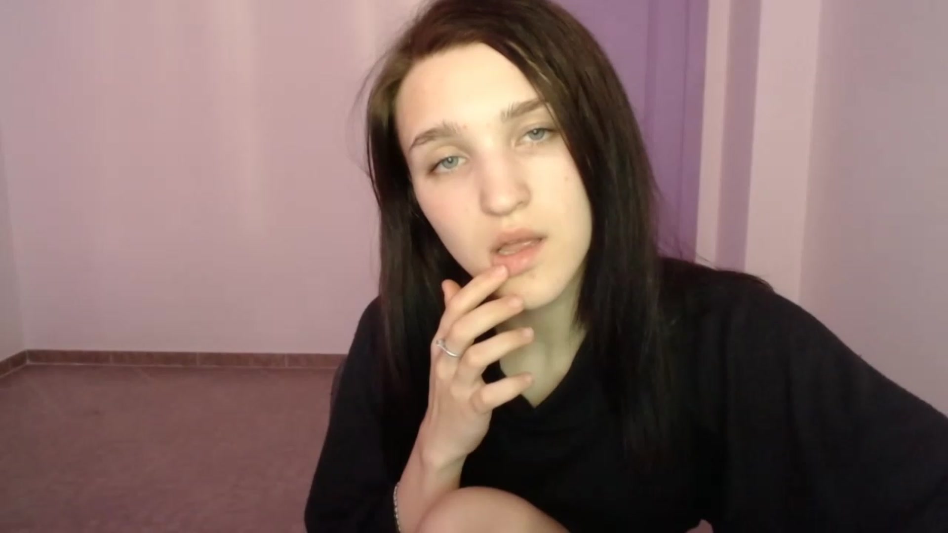 Gallery image thumbnail from Boniiii's myfreecams stream on, 04/24/2023, 16:34 image 8 of 20