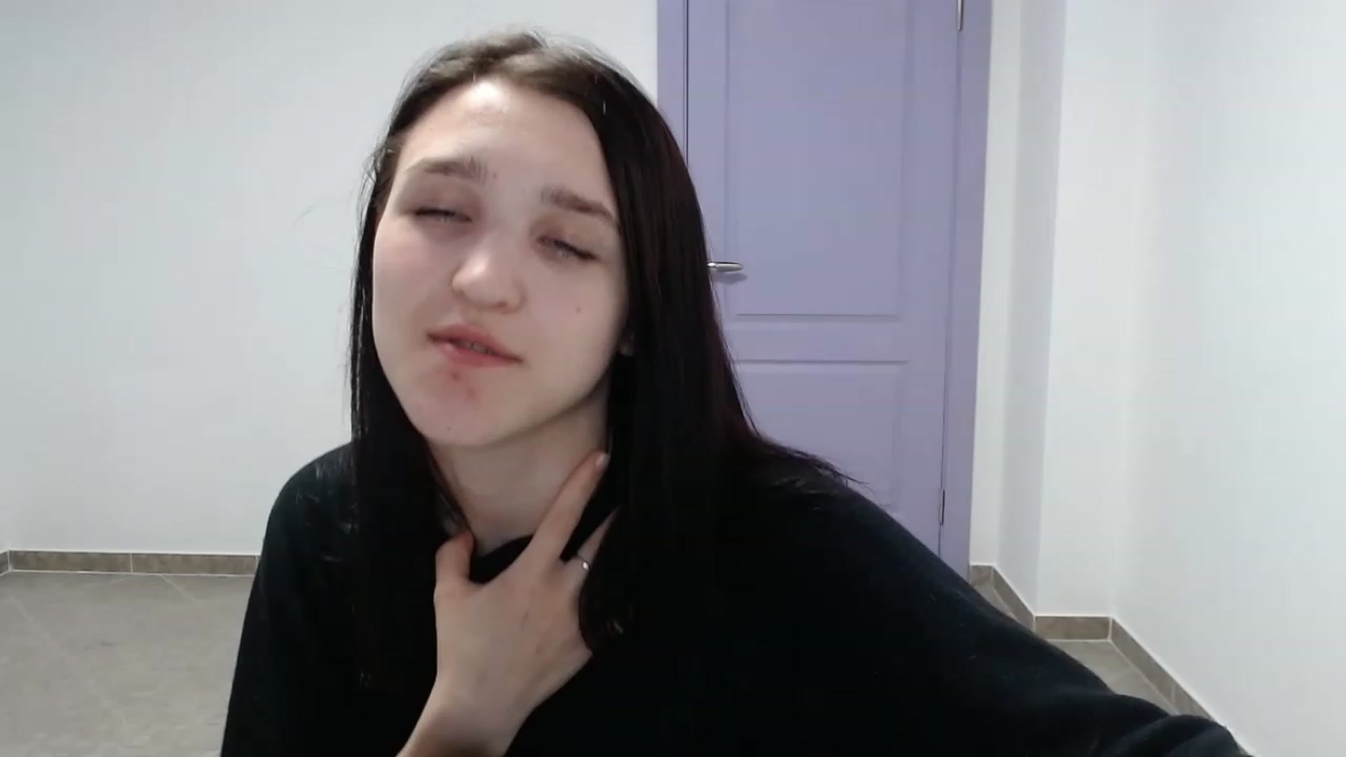 Gallery image thumbnail from Boniiii's myfreecams stream on, 04/24/2023, 17:20 image 6 of 20