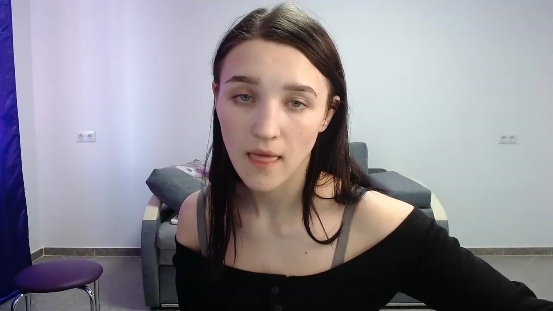 Gallery image thumbnail from Boniiii's myfreecams stream on, 05/07/2023, 17:20 image 2 of 20