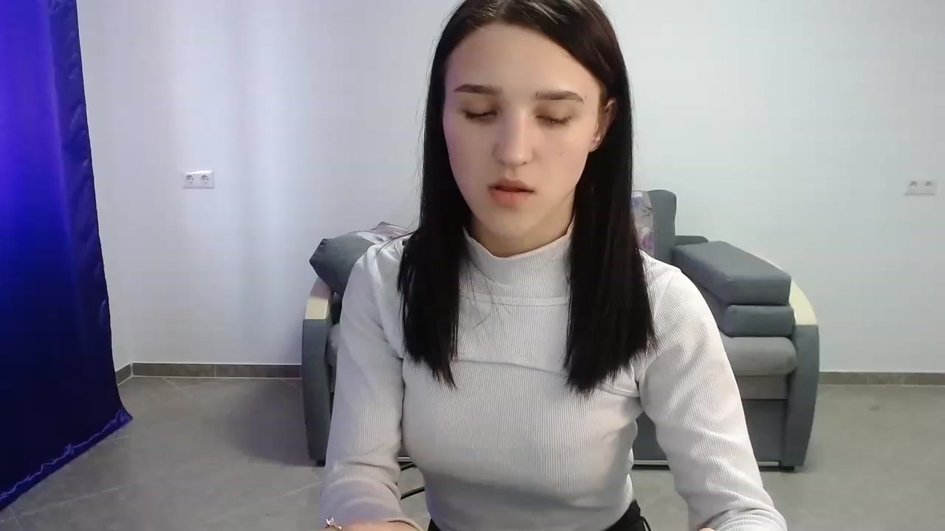Gallery image thumbnail from Boniiii's myfreecams stream on, 05/08/2023, 14:02 image 4 of 20