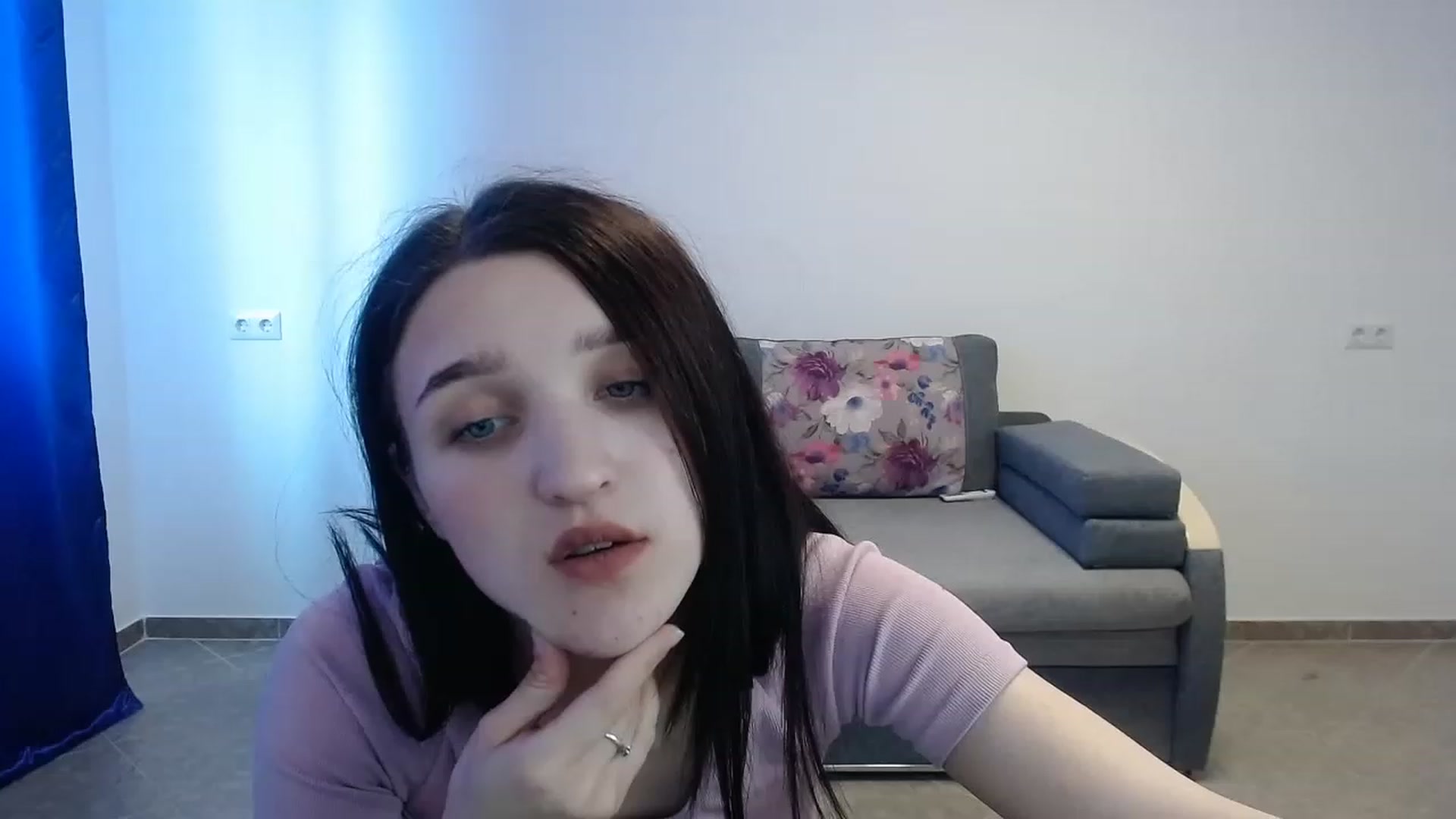 Gallery image thumbnail from Boniiii's myfreecams stream on, 05/09/2023, 13:57 image 12 of 20
