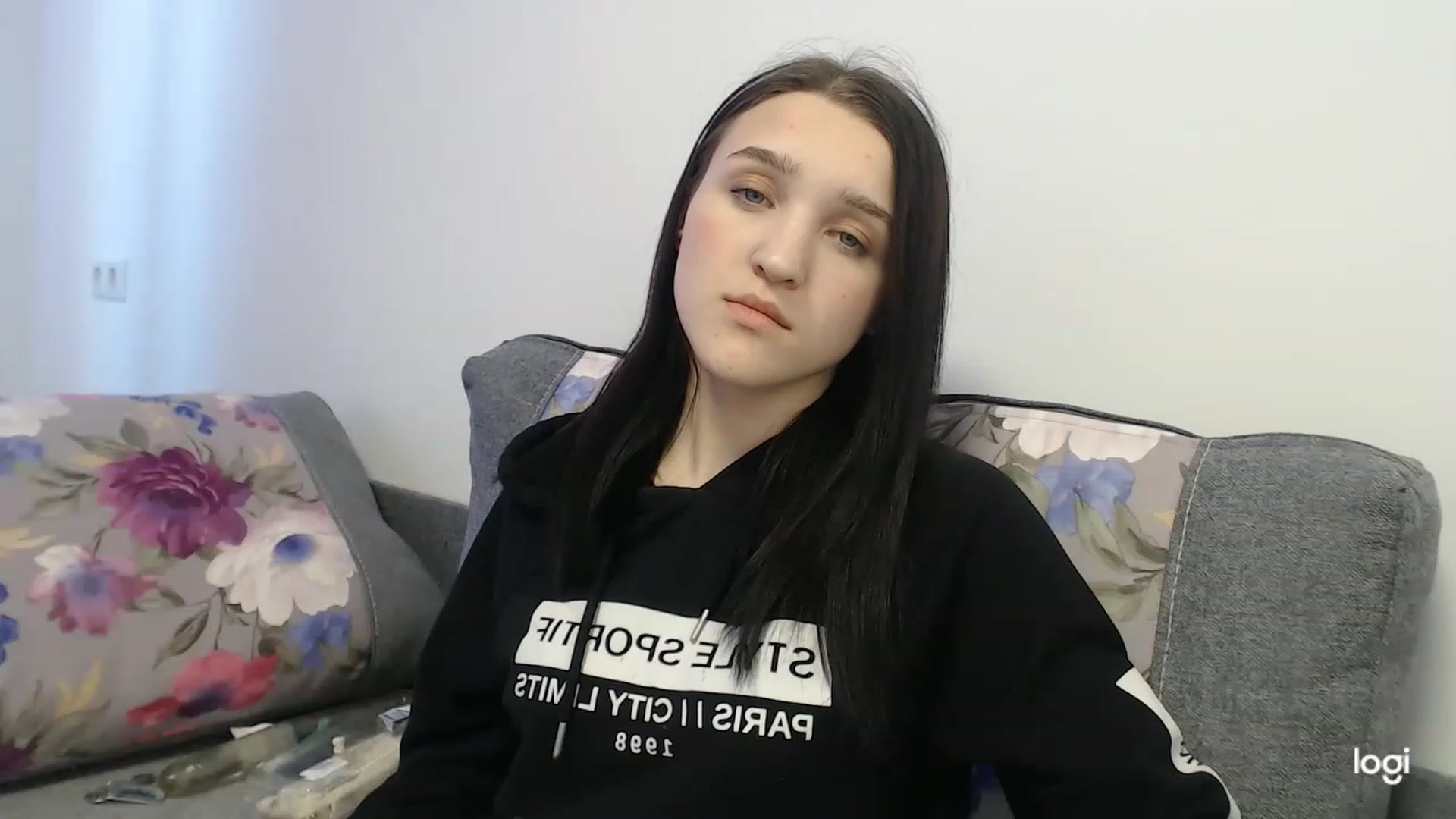 Gallery image thumbnail from Boniiii's myfreecams stream on, 05/15/2023, 08:22 image 17 of 20