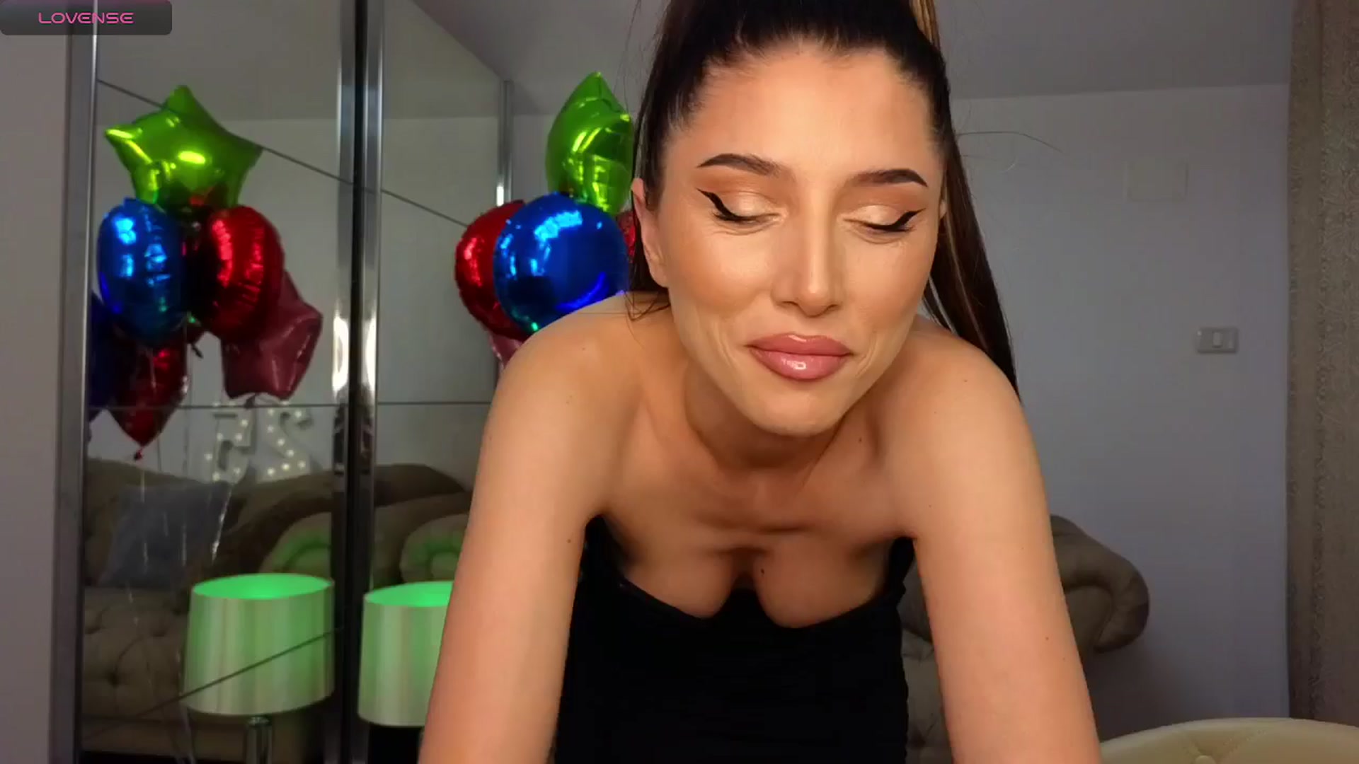 Gallery image thumbnail from BonnBDAY's myfreecams stream on, 02/13/2025, 21:40 image 10 of 20