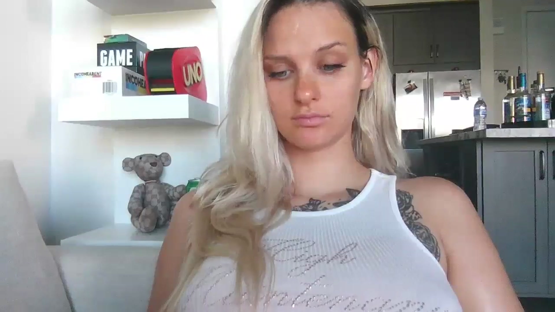 Gallery image thumbnail from BonnieBazz's myfreecams stream on, 10/16/2023, 18:24 image 6 of 20