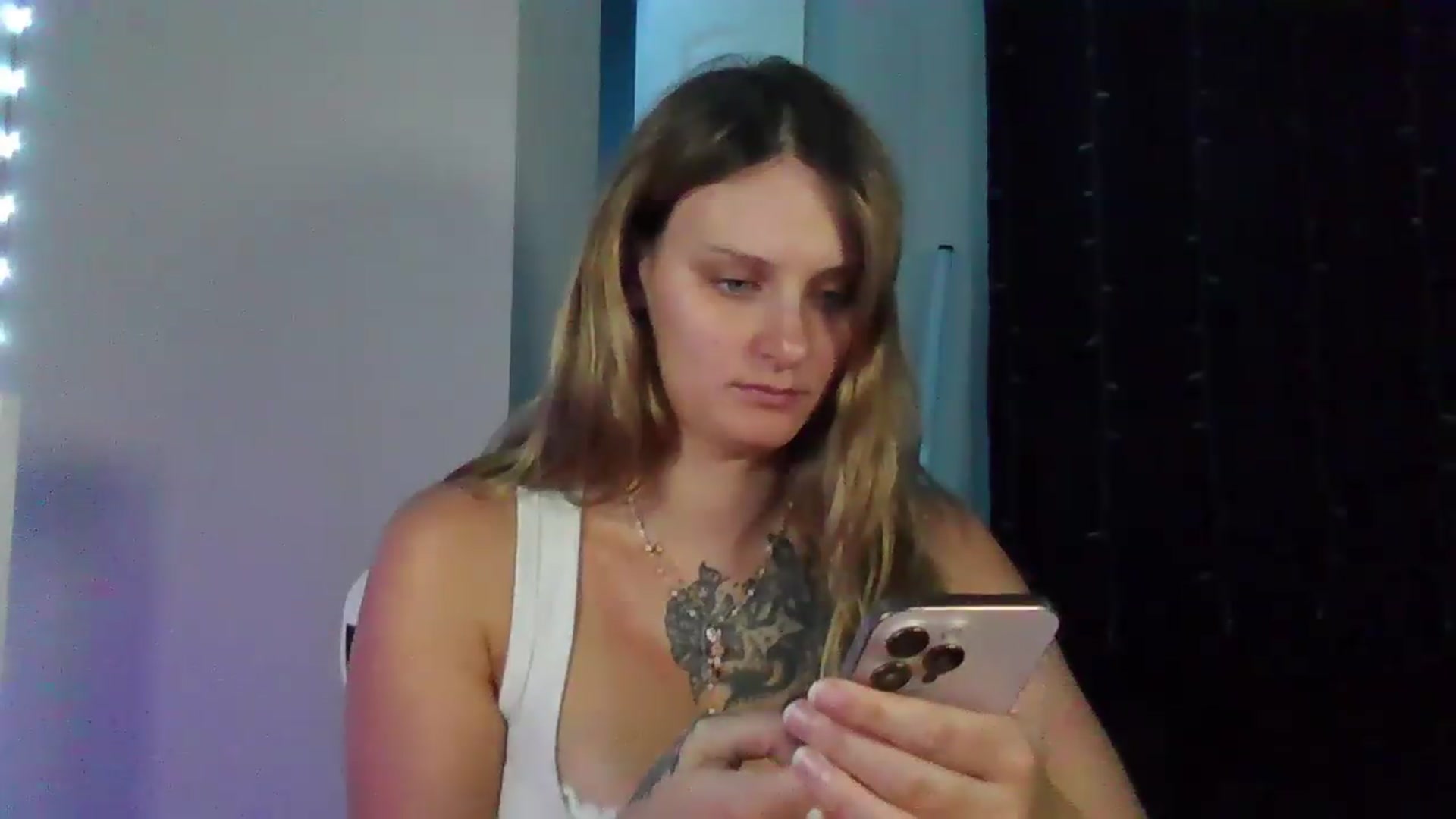 Gallery image thumbnail from BonnieBazz's myfreecams stream on, 08/05/2026, 15:09 image 13 of 20
