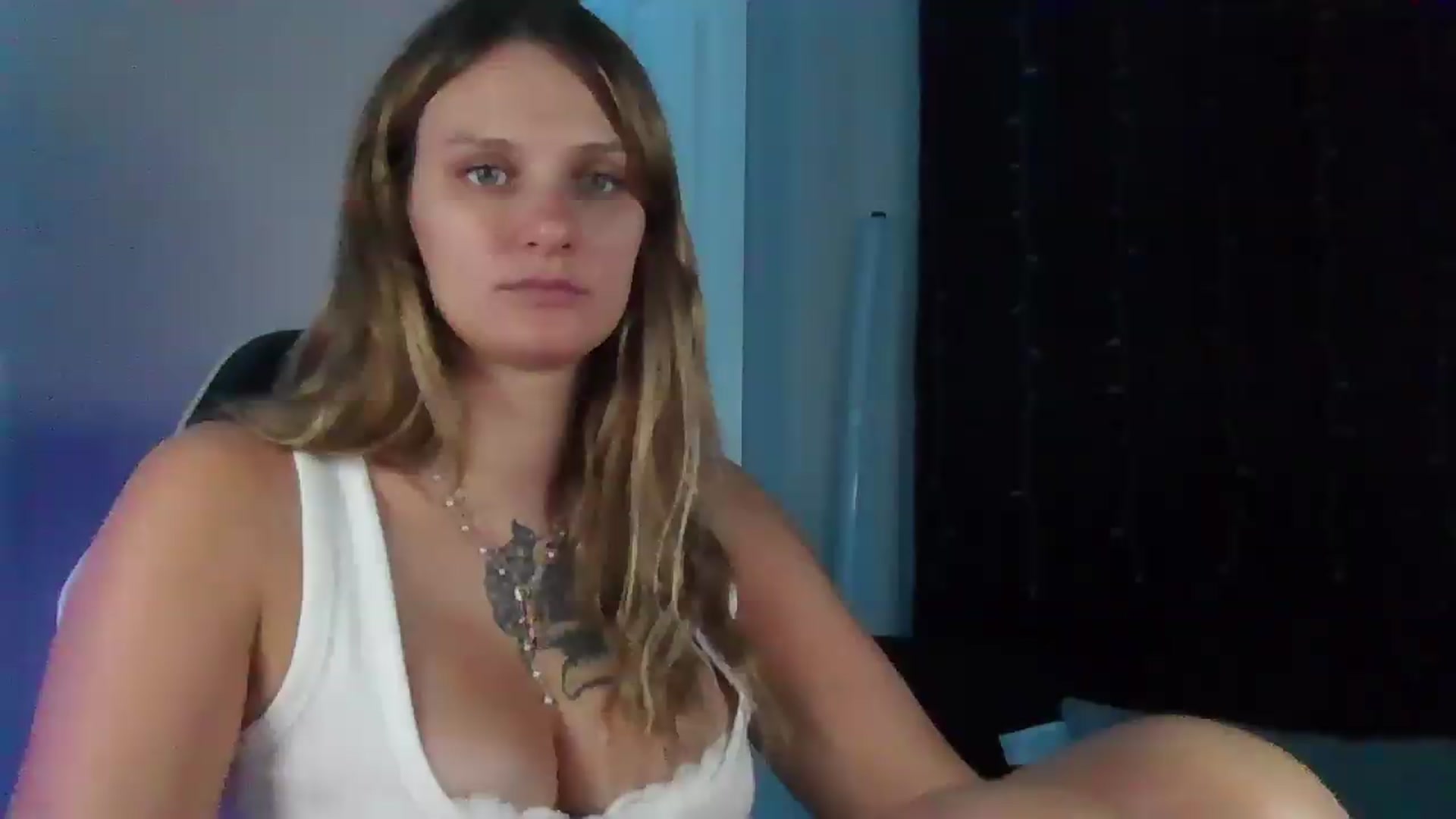 Gallery image thumbnail from BonnieBazz's myfreecams stream on, 08/06/2026, 17:21 image 8 of 20