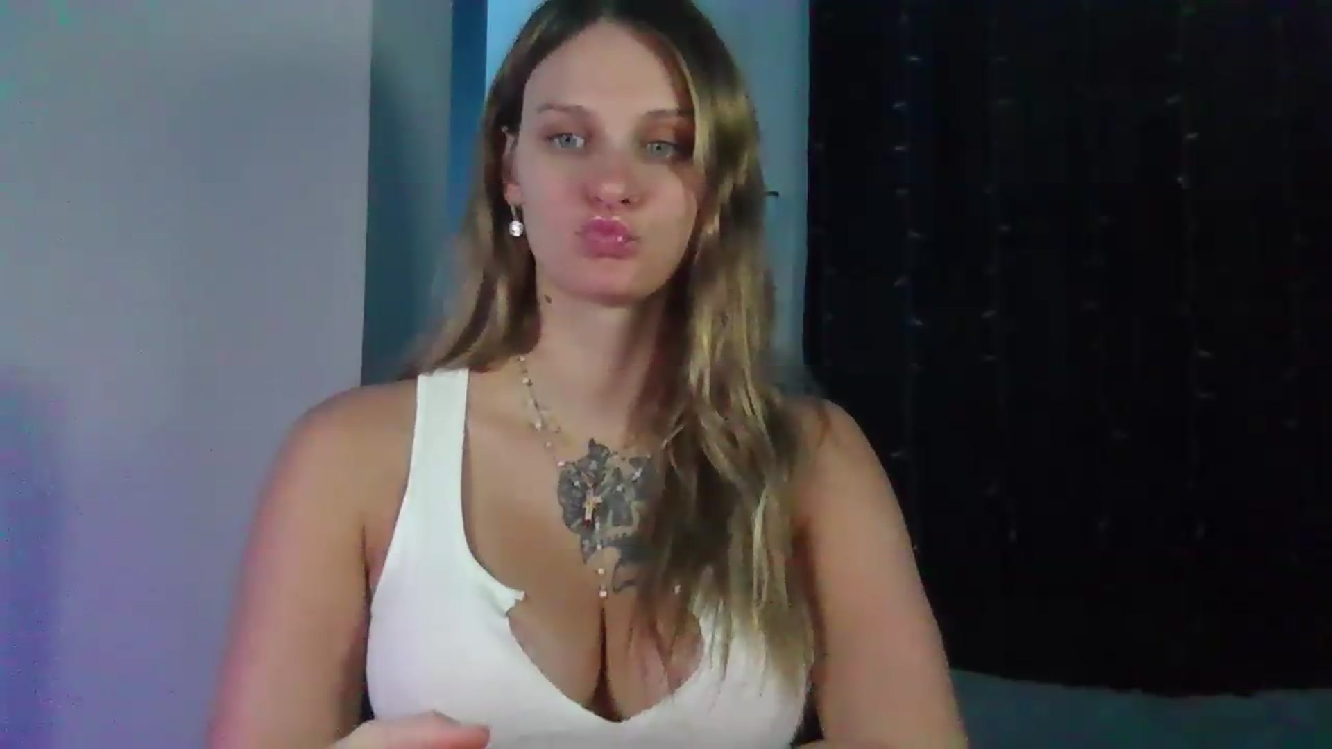 Gallery image thumbnail from BonnieBazz's myfreecams stream on, 08/10/2026, 13:54 image 5 of 20