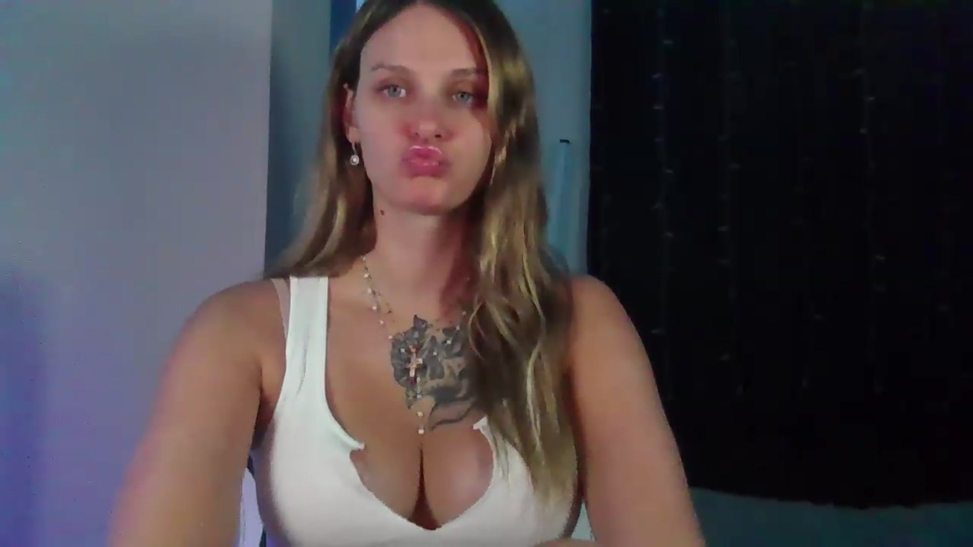 Gallery image thumbnail from BonnieBazz's myfreecams stream on, 08/10/2026, 13:54 image 4 of 20