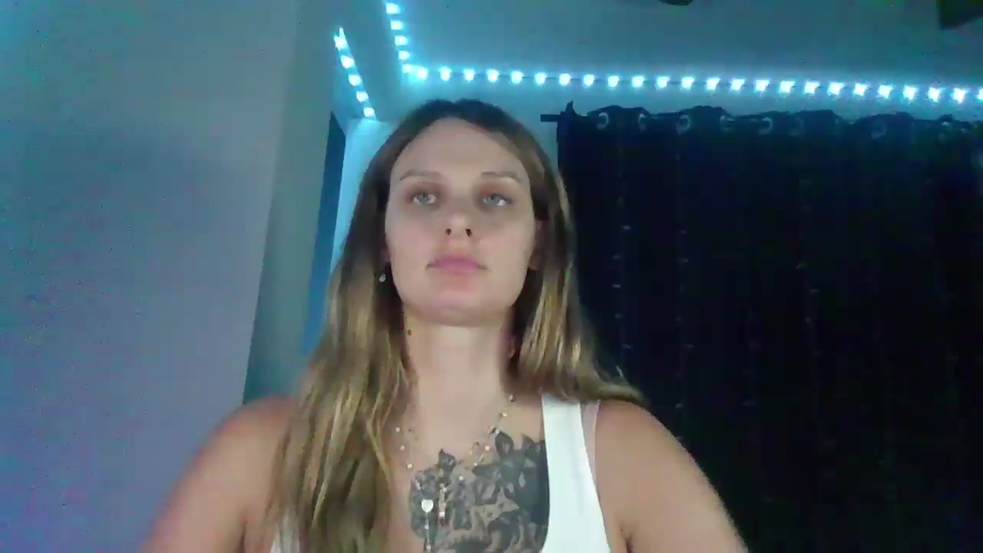Gallery image thumbnail from BonnieBazz's myfreecams stream on, 08/10/2026, 16:22 image 16 of 20