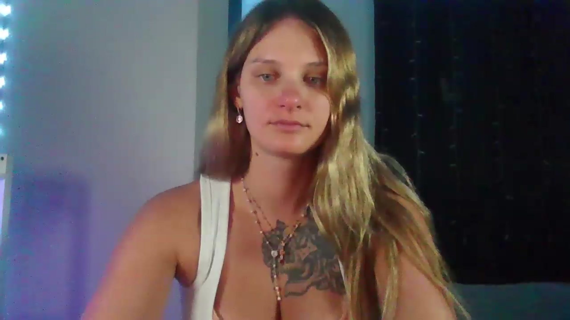 Gallery image thumbnail from BonnieBazz's myfreecams stream on, 08/17/2026, 13:15 image 12 of 20