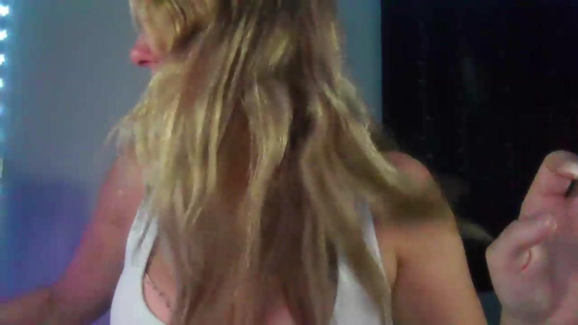 Gallery image thumbnail from BonnieBazz's myfreecams stream on, 08/17/2026, 13:15 image 8 of 20