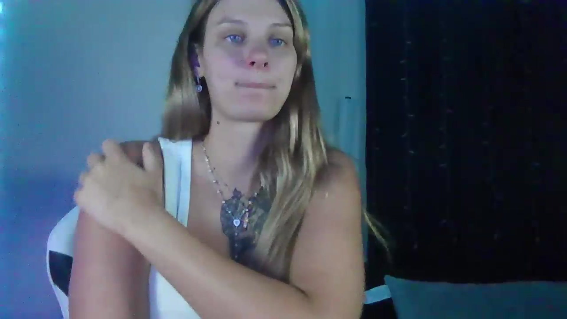 Gallery image thumbnail from BonnieBazz's myfreecams stream on, 08/17/2026, 13:15 image 18 of 20