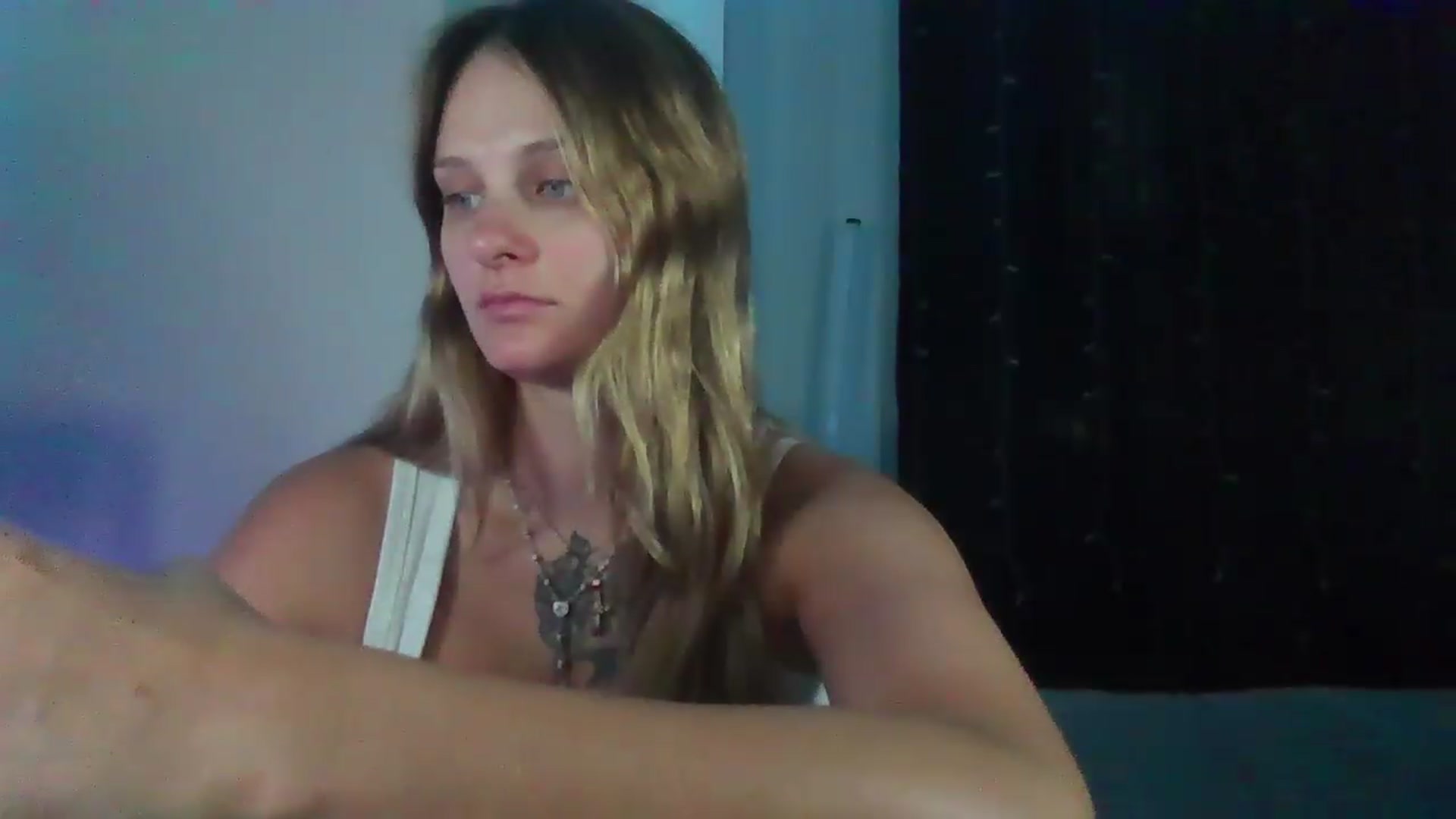 Gallery image thumbnail from BonnieBazz's myfreecams stream on, 08/17/2026, 13:15 image 3 of 20