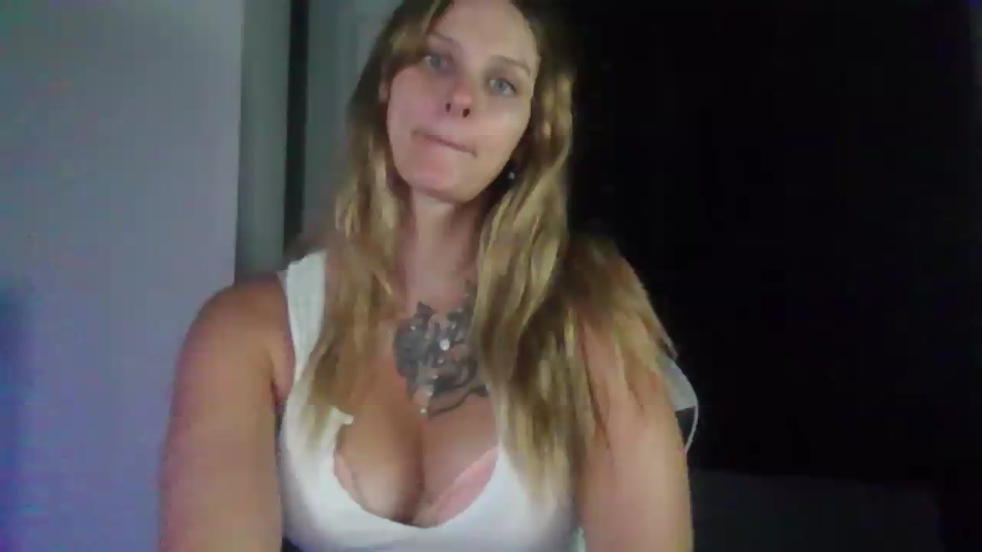 Gallery image thumbnail from BonnieBazz's myfreecams stream on, 08/24/2026, 16:29 image 1 of 20