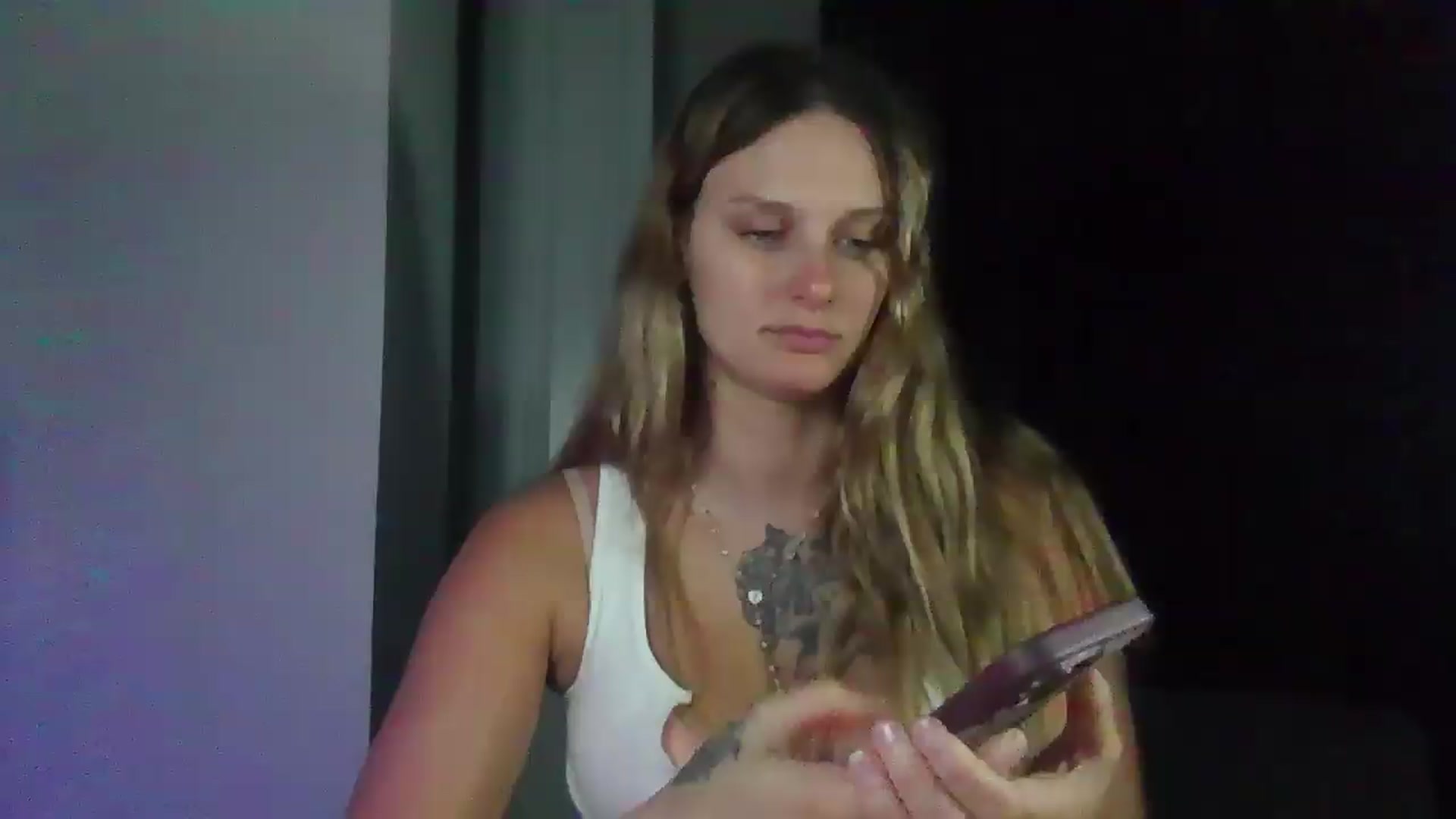 Gallery image thumbnail from BonnieBazz's myfreecams stream on, 08/24/2026, 17:32 image 1 of 20