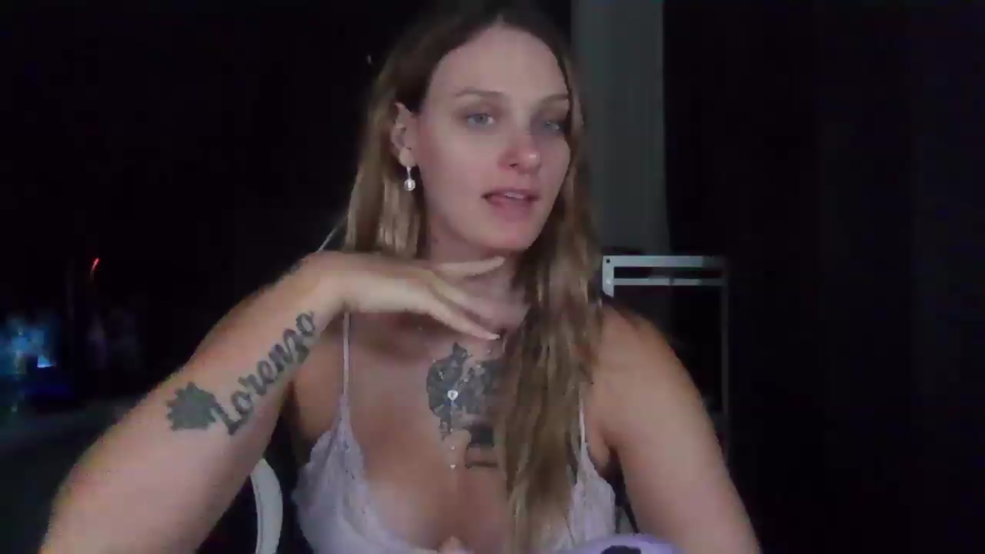 Gallery image thumbnail from BonnieBazz's myfreecams stream on, 09/04/2026, 13:17 image 10 of 20