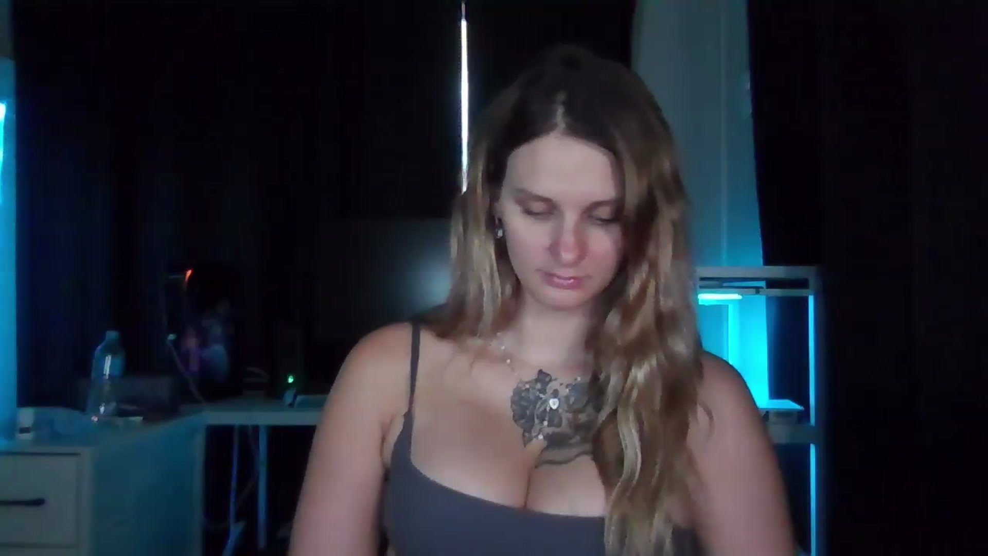 Gallery image thumbnail from BonnieBazz's myfreecams stream on, 09/09/2026, 14:29 image 10 of 20