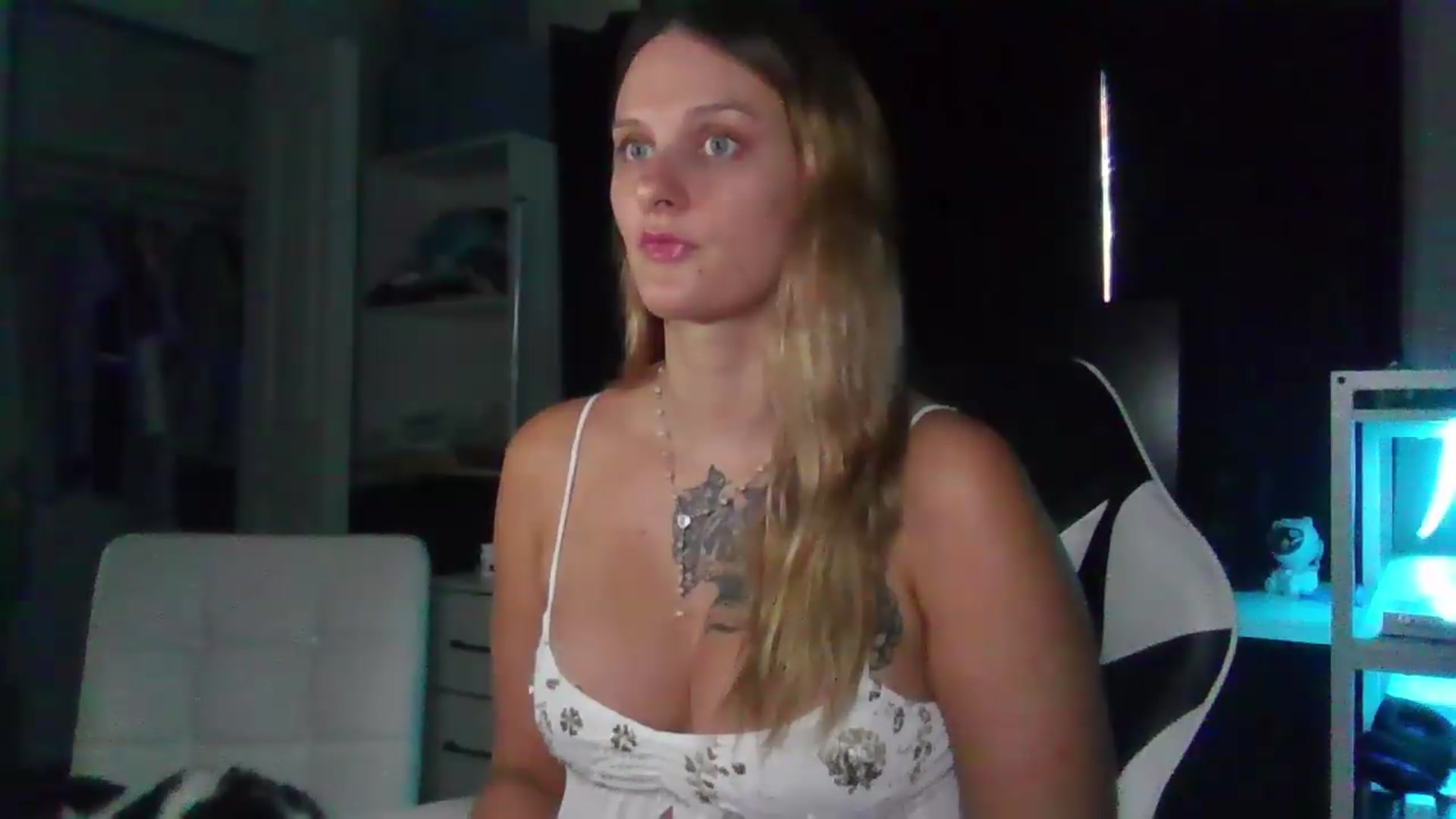 Gallery image thumbnail from BonnieBazz's myfreecams stream on, 09/11/2026, 17:04 image 5 of 20
